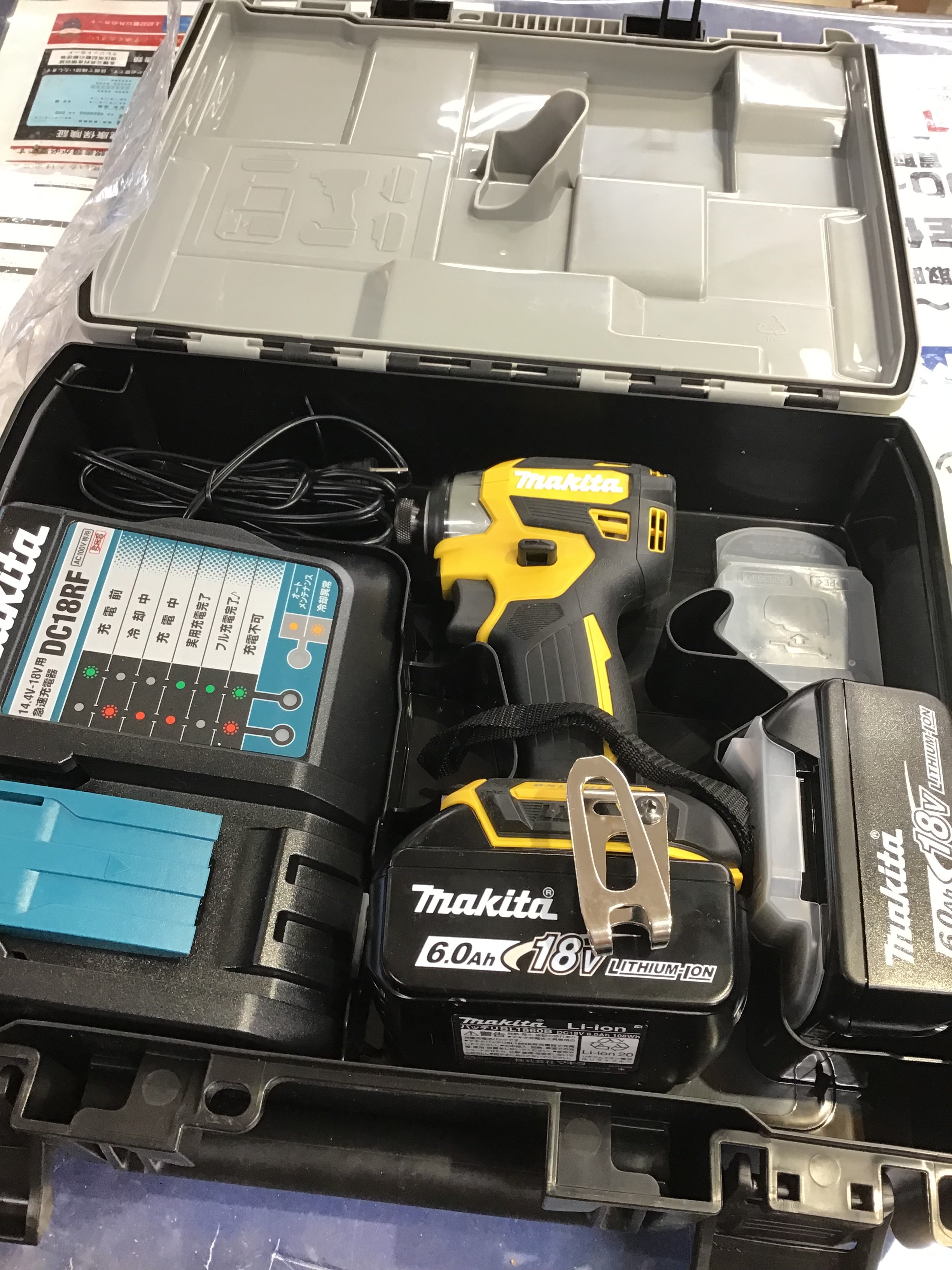 ☆マキタ(makita) コードレスインパクトドライバー TD173DGXFY【町田店