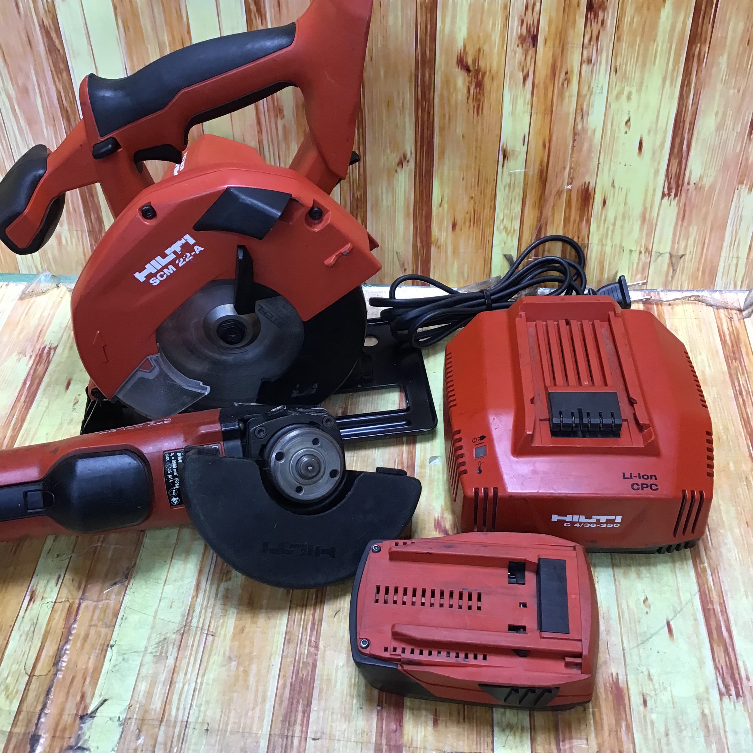 HILTI（ヒルティ）コードレスサーキュラーソー SCM22-A、アングルグラインダーAG125-A22、22V3.0Ahバッテリー×1、充電器　 計4点セット【草加店】