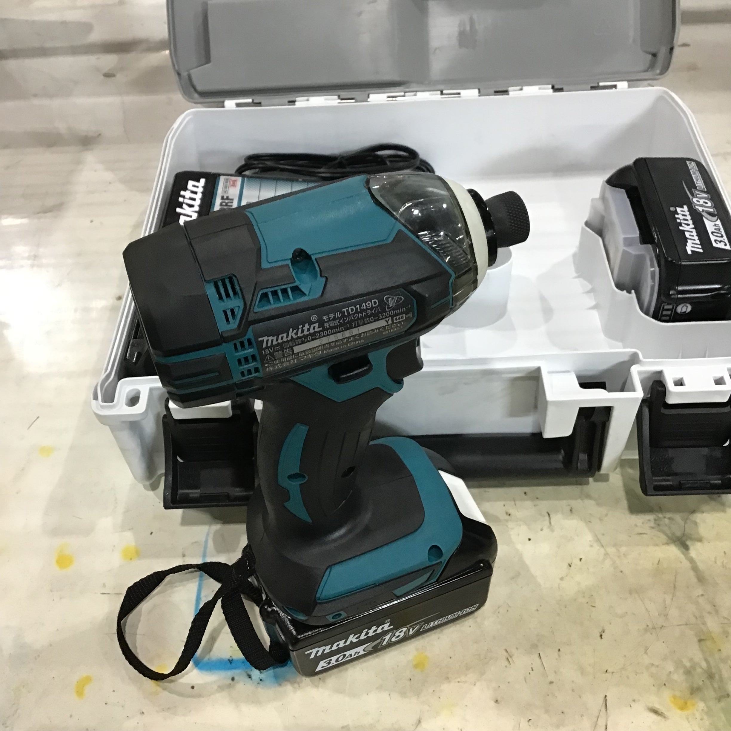 マキタ(Makita) 充電式インパクトドライバ TD149DRFX - 自転車