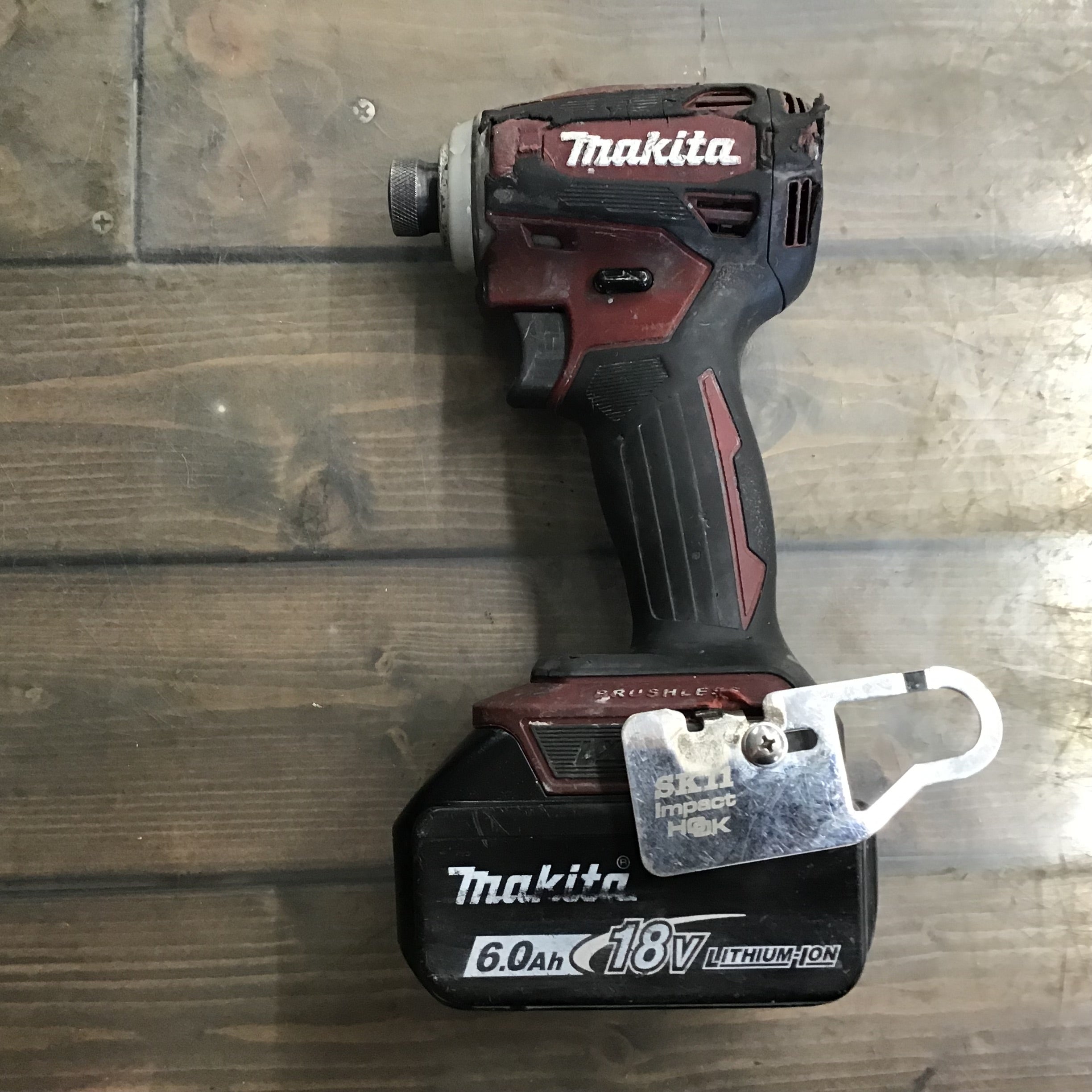 ☆マキタ(makita) コードレスインパクトドライバー TD172DGXAR【戸田店