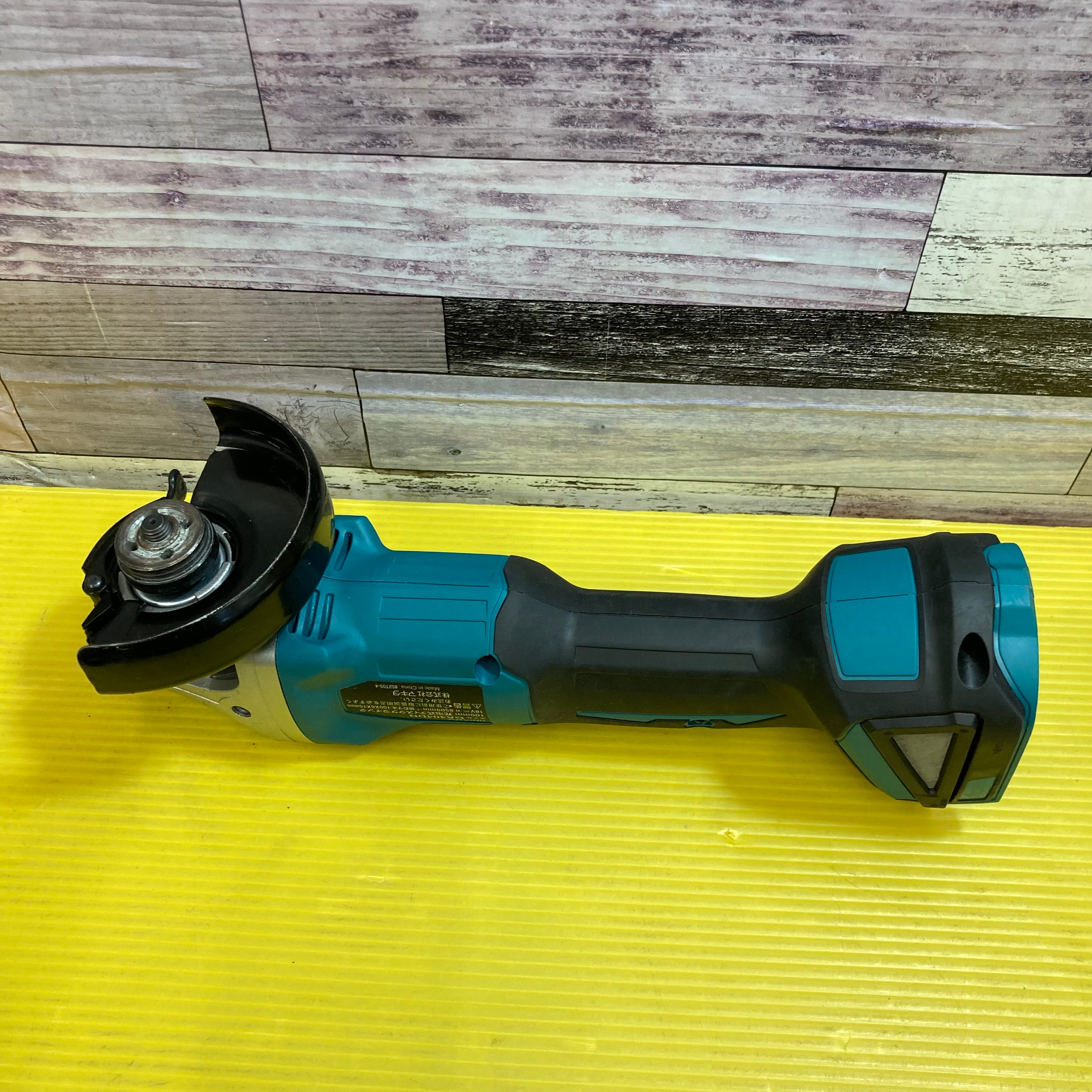 ☆マキタ(makita) 100mmコードレスディスクグラインダ GA404DZN【八潮