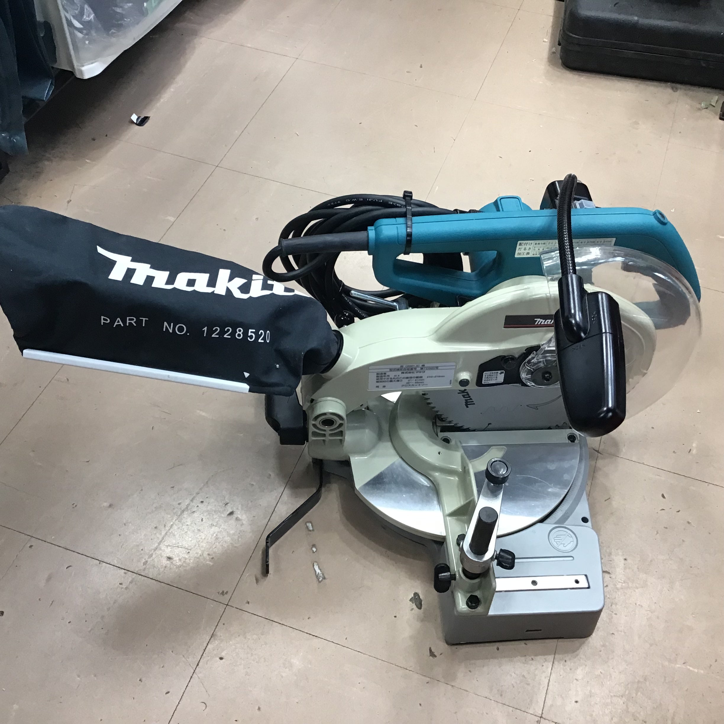 ☆マキタ(makita) 卓上マルノコ 216mm LS0840F【草加店】