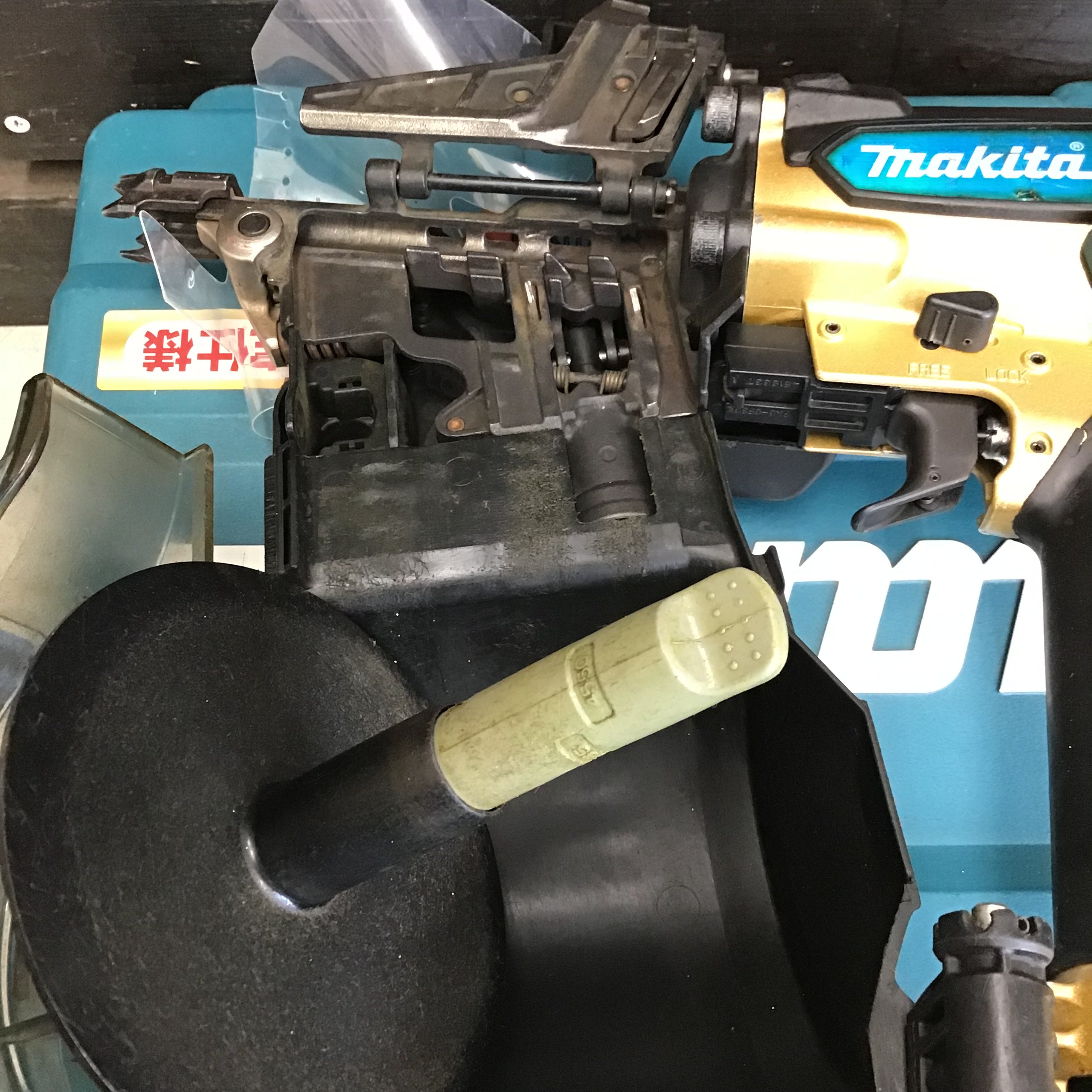 ☆マキタ(makita) 高圧エア釘打ち機 AN933HSP1【鴻巣店】 | アクト