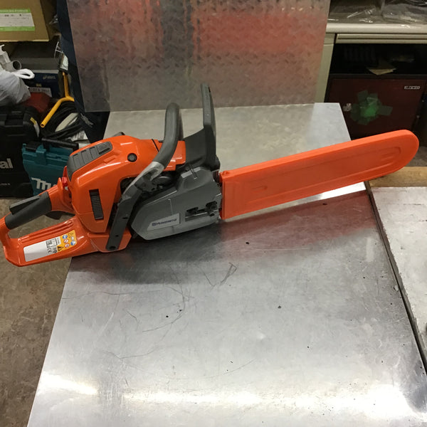 【店頭受取り限定】ハスクバーナ チェンソー エンジンチェンソー 550XP プロ向けチェンソー【所沢店】