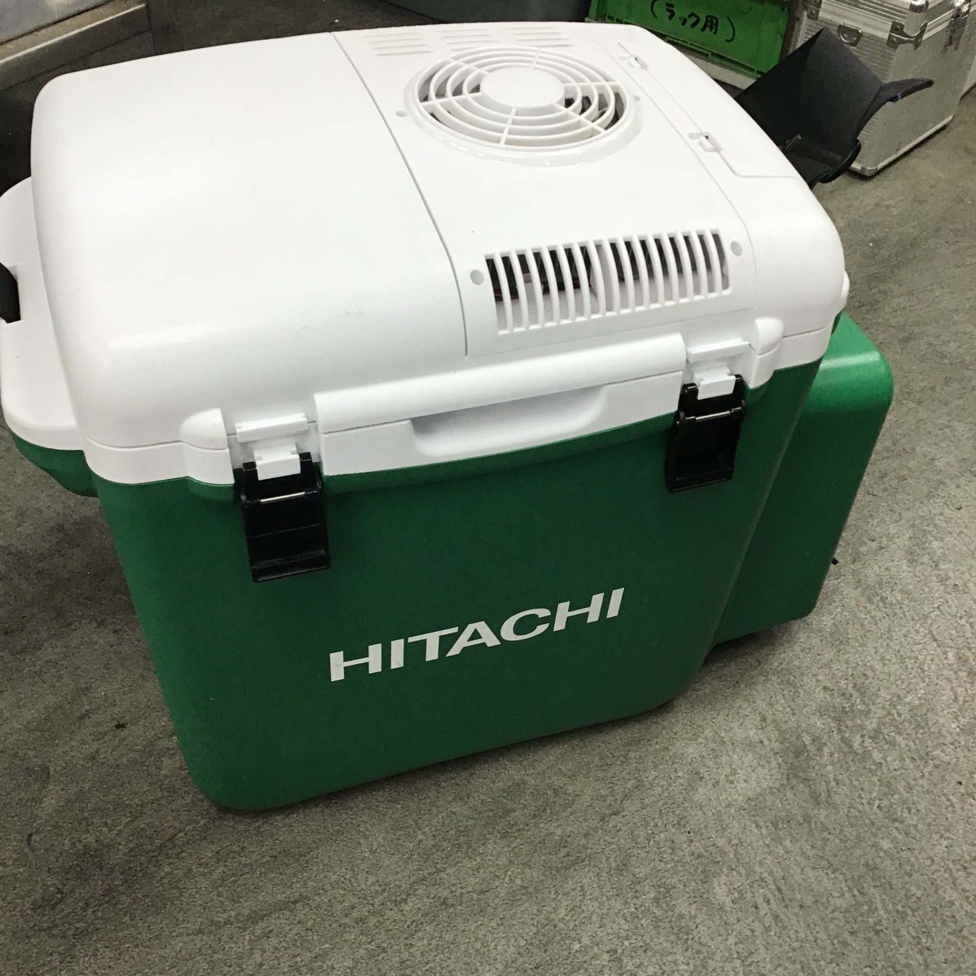HiKOKI(旧日立工機) コードレス冷温庫 充電式 リチウムイオン電池、AC 