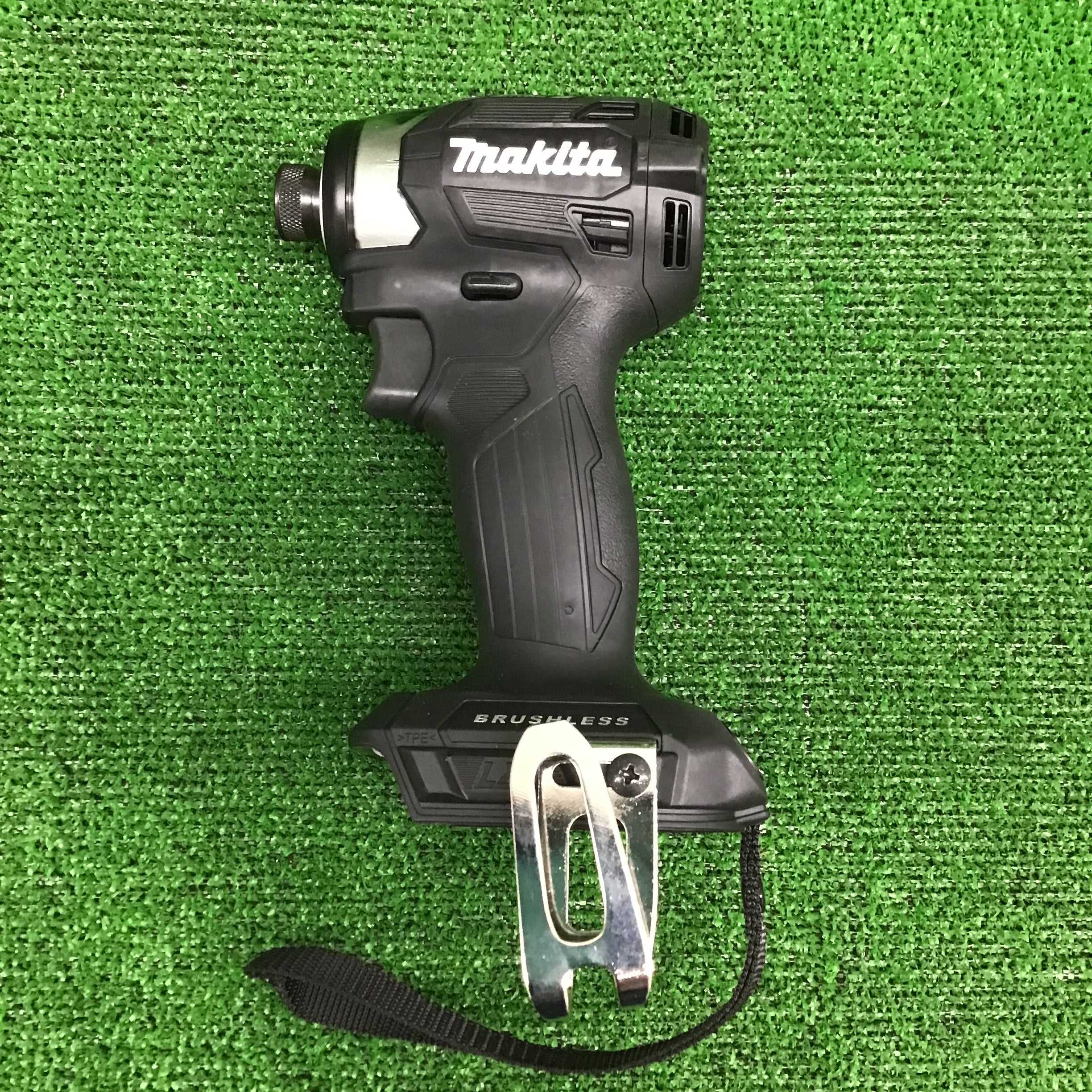 未使用品】マキタ/makita コードレスインパクトドライバー TD173DZB