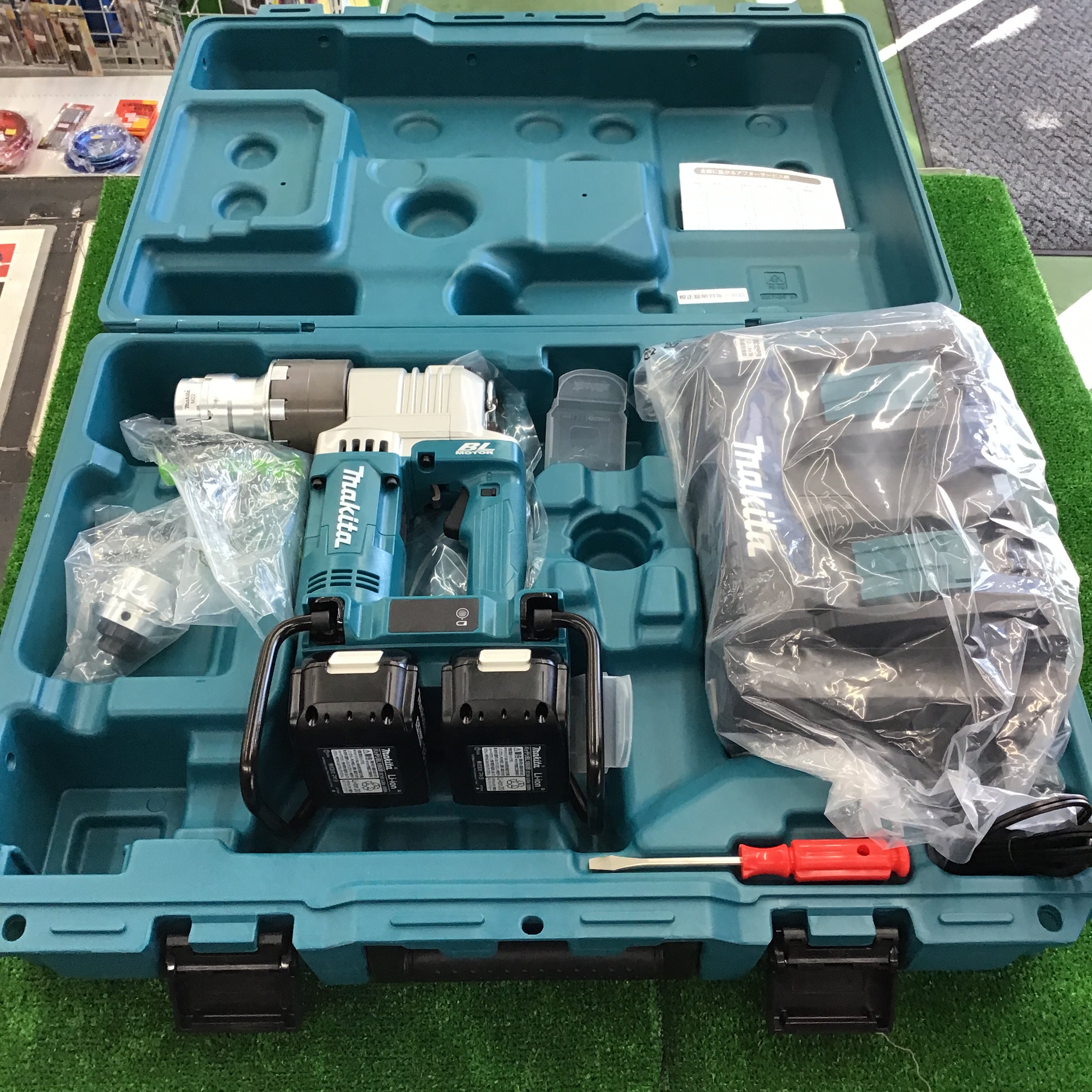 ☆マキタ(makita) コードレスシャーレンチ WT310DPG2【桶川店