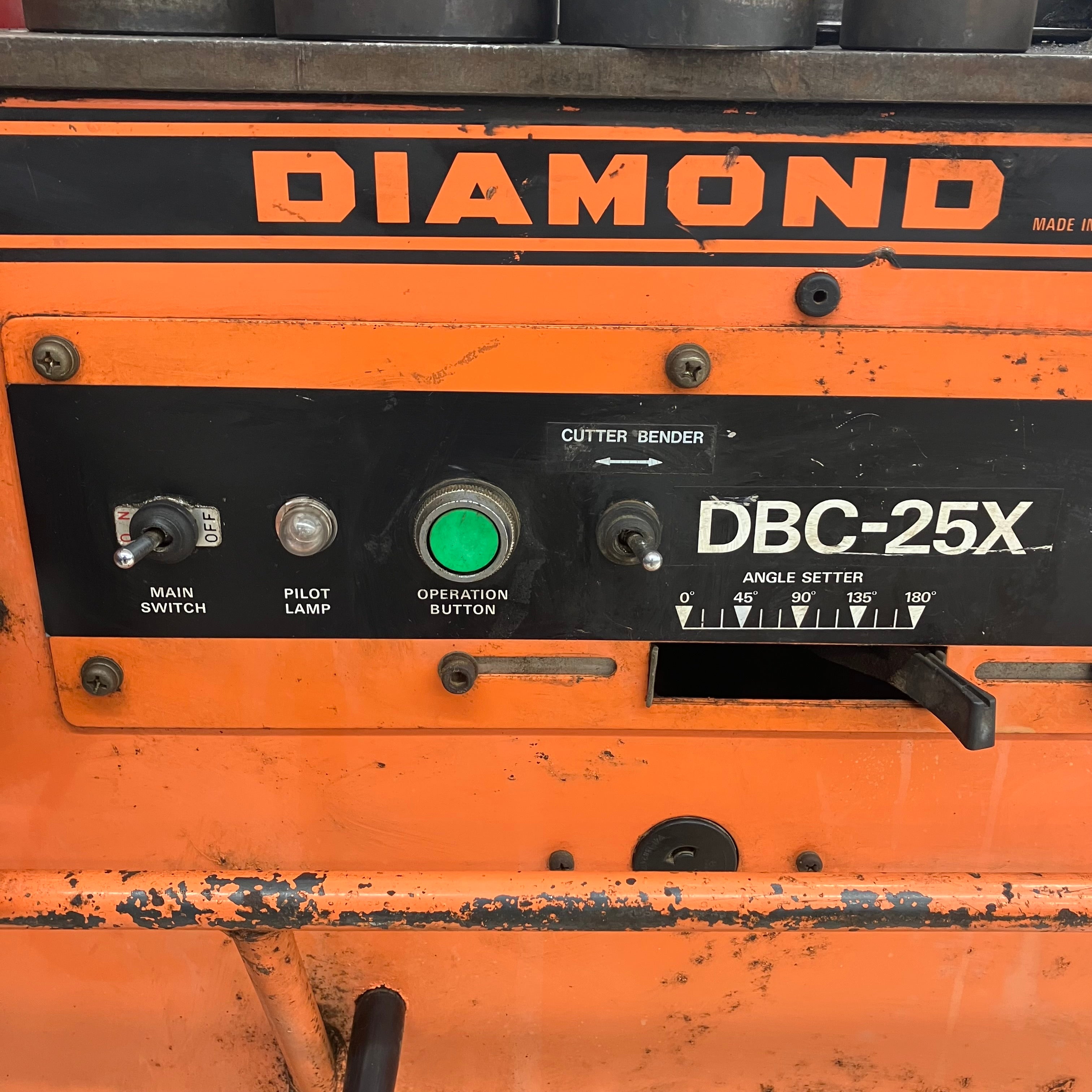 昼前は厳しいでしょうかダイヤモンド鉄筋ベンダーカッターDBC-25X