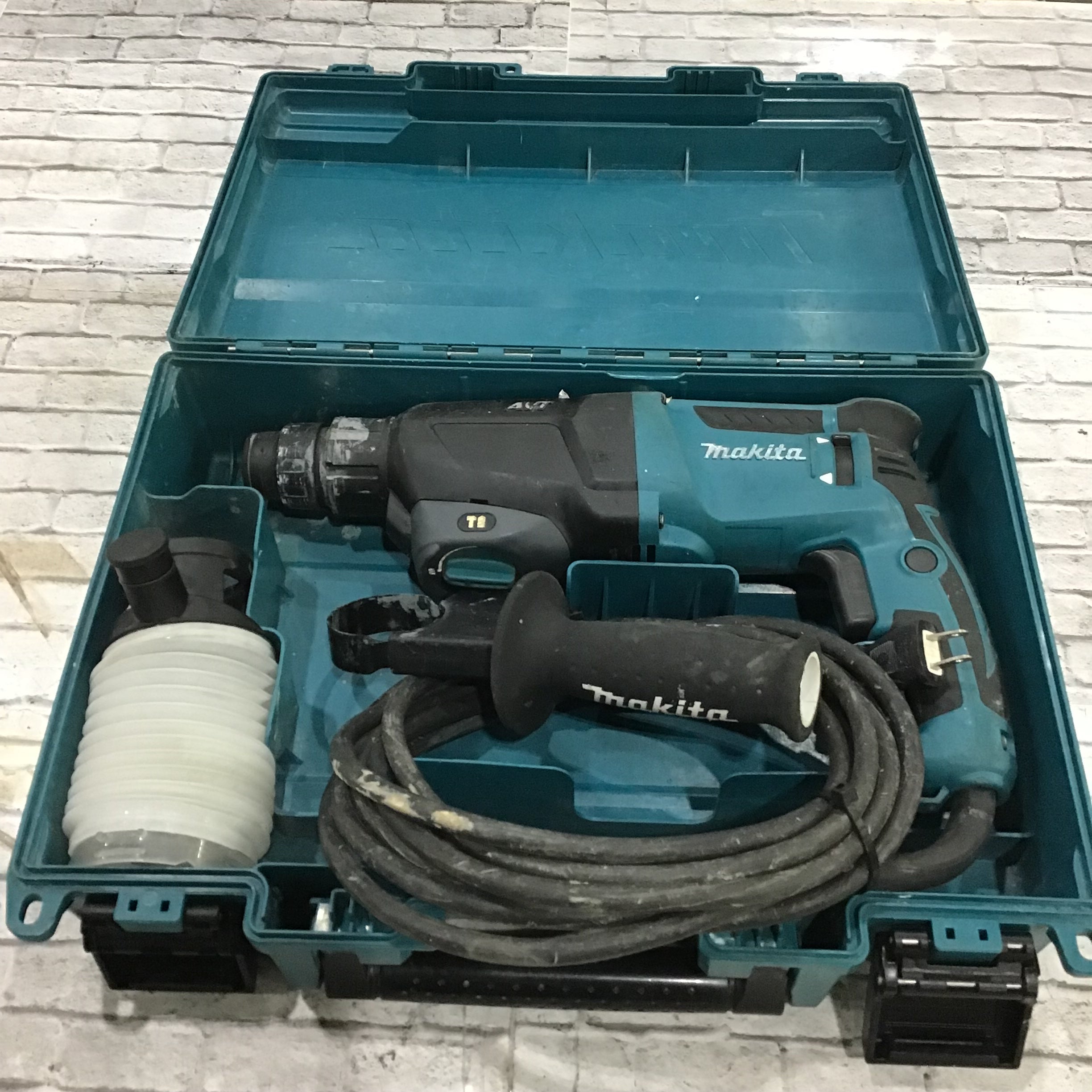 ☆マキタ(makita) ハンマドリル HR2601F【川口店】 – アクトツール