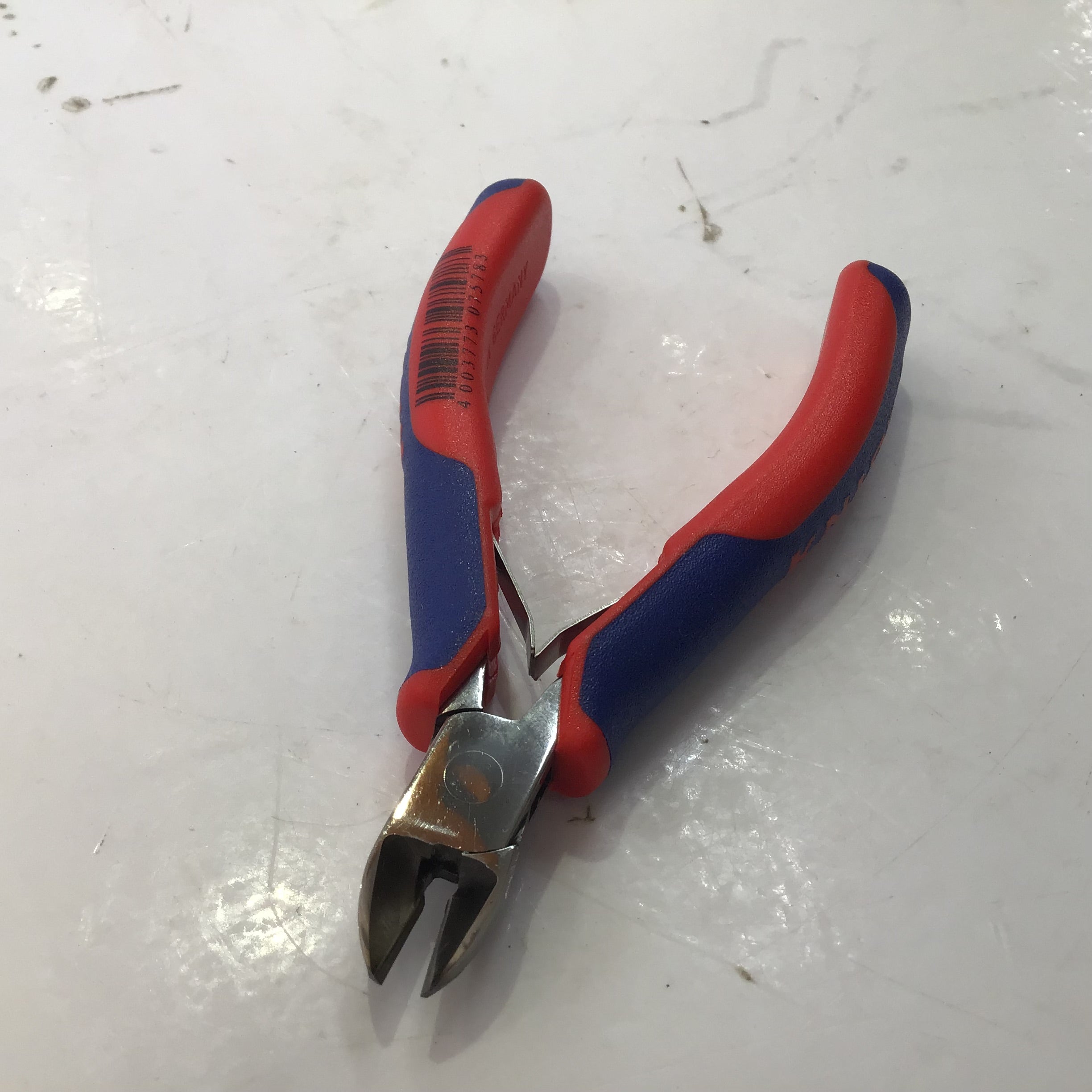 ▽クニペックス(KNIPEX) 超硬刃エレクトロニクスニッパー 7702-120H