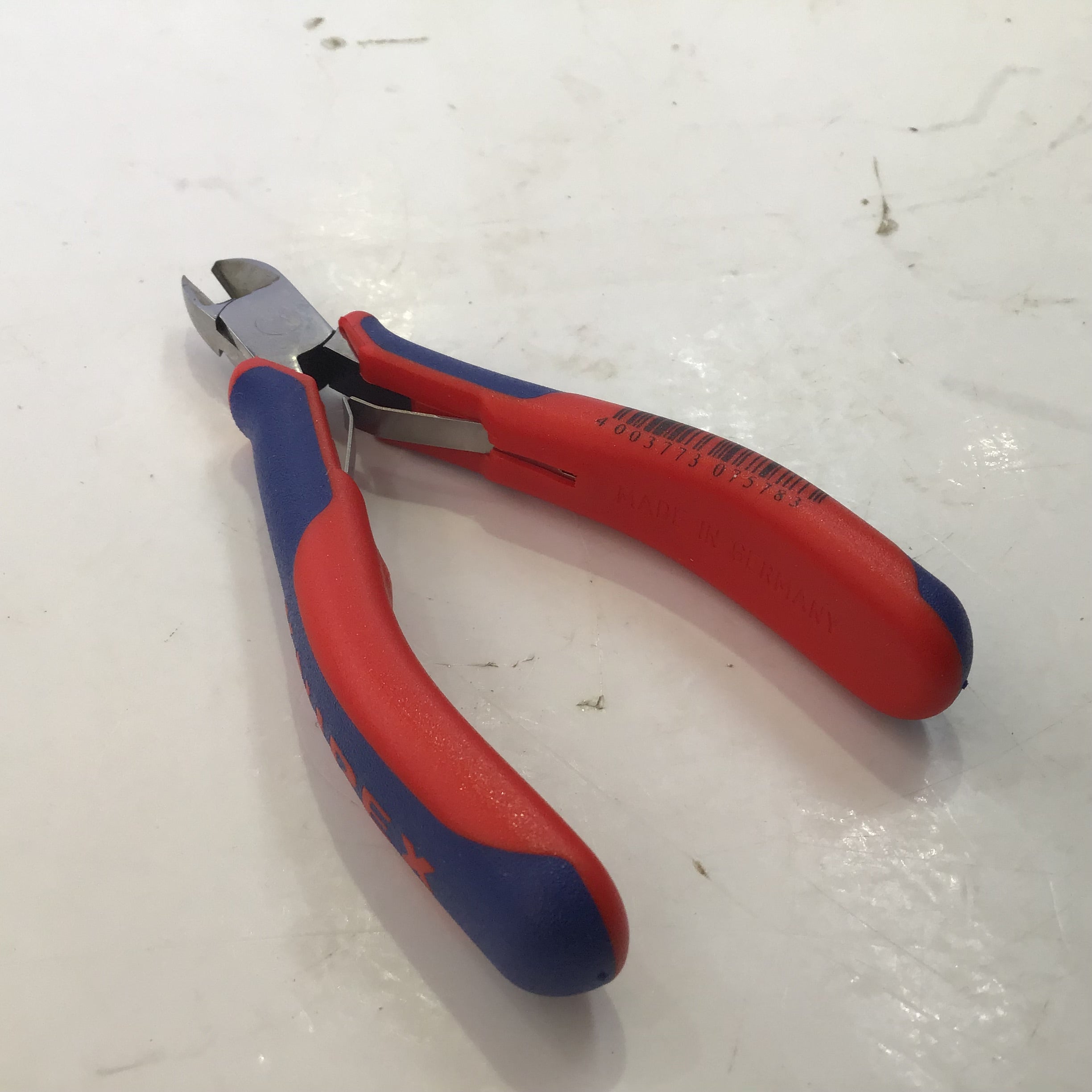 ▽クニペックス(KNIPEX) 超硬刃エレクトロニクスニッパー 7702-120H