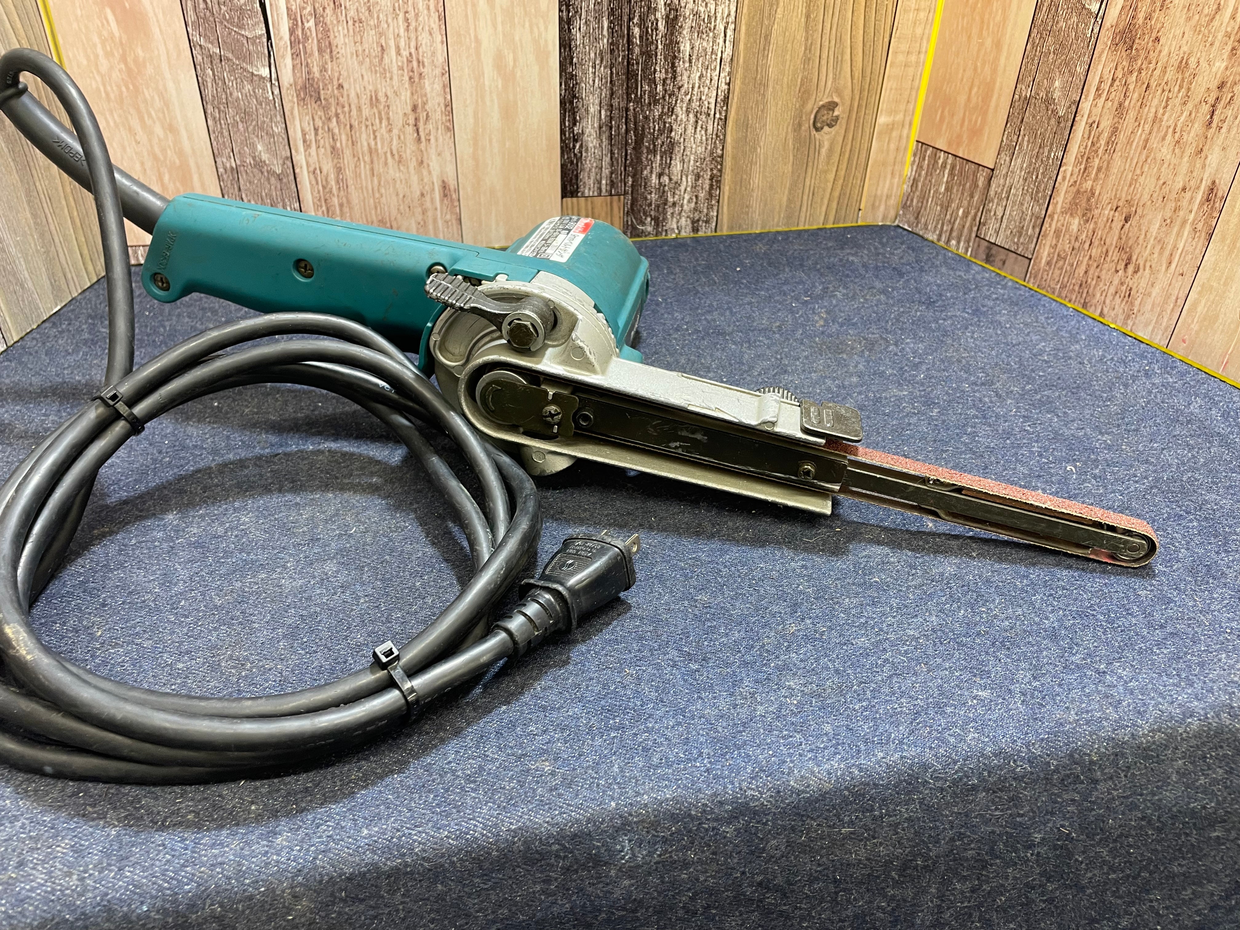 ☆品☆makita マキタ ベルトサンダー 9032 研磨 60059 www