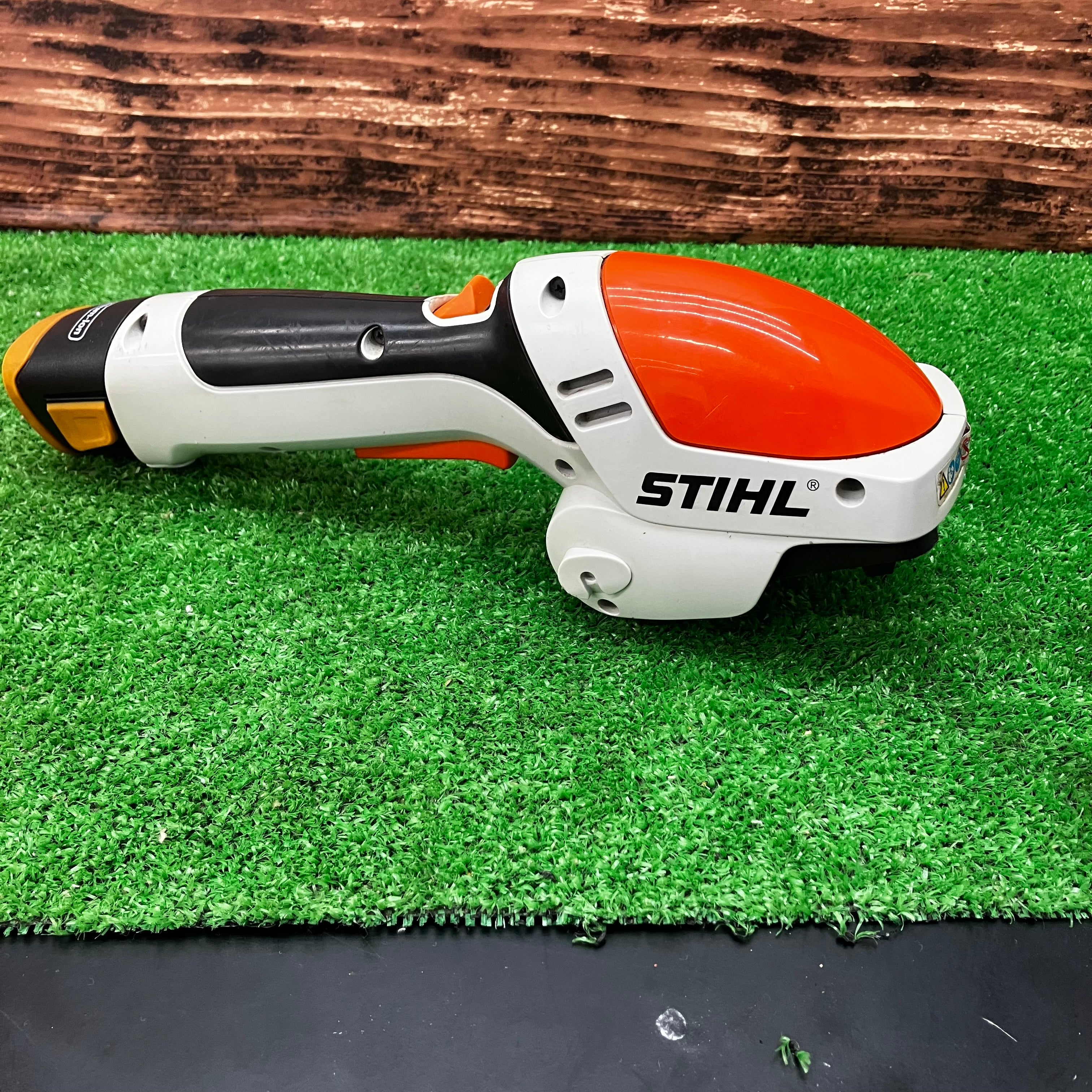 新春福袋2022 展示処分品！スチールSTIHL♡バッテリーガーデンバリカン