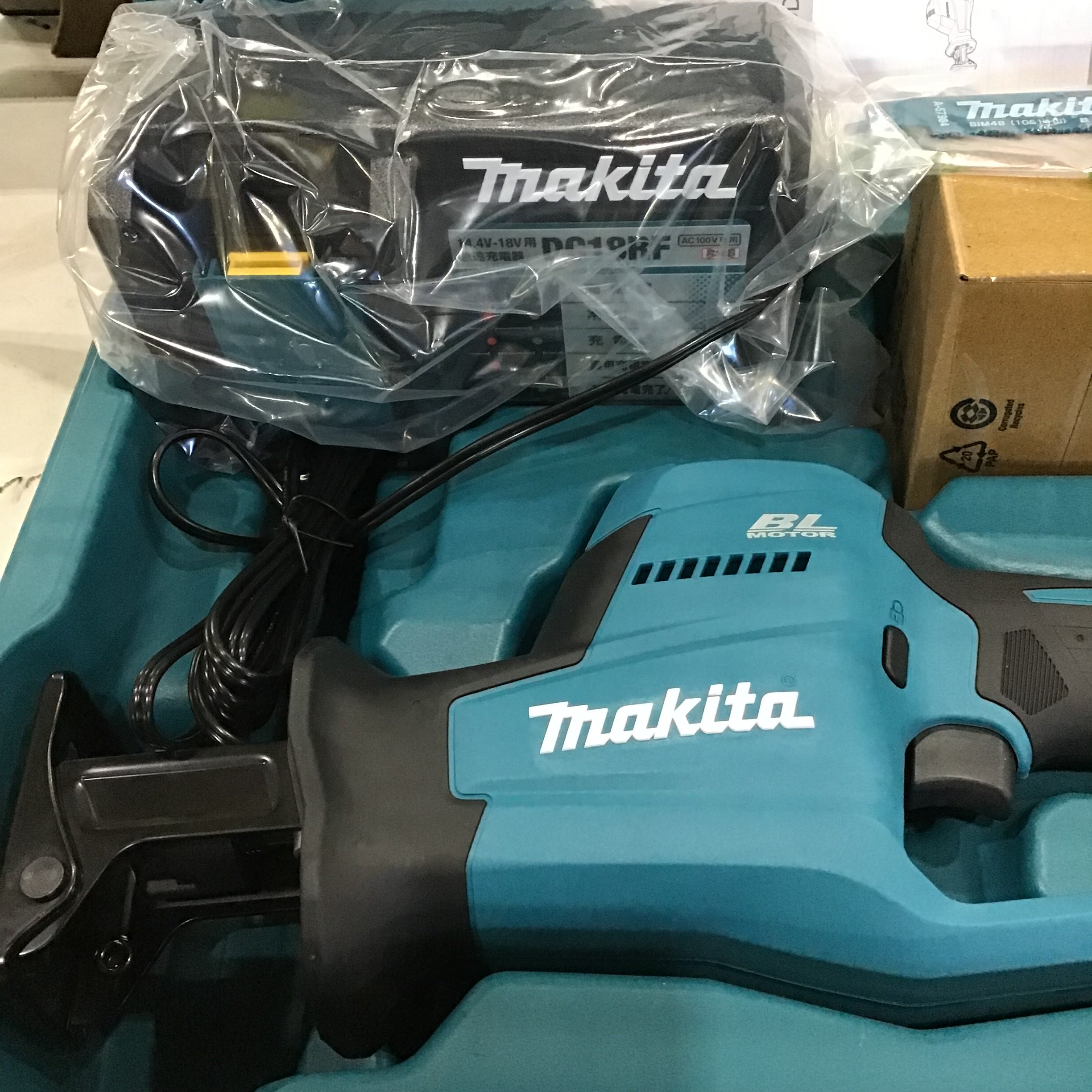 ☆マキタ(makita) コードレスレシプロソー JR189DRGX【川口店