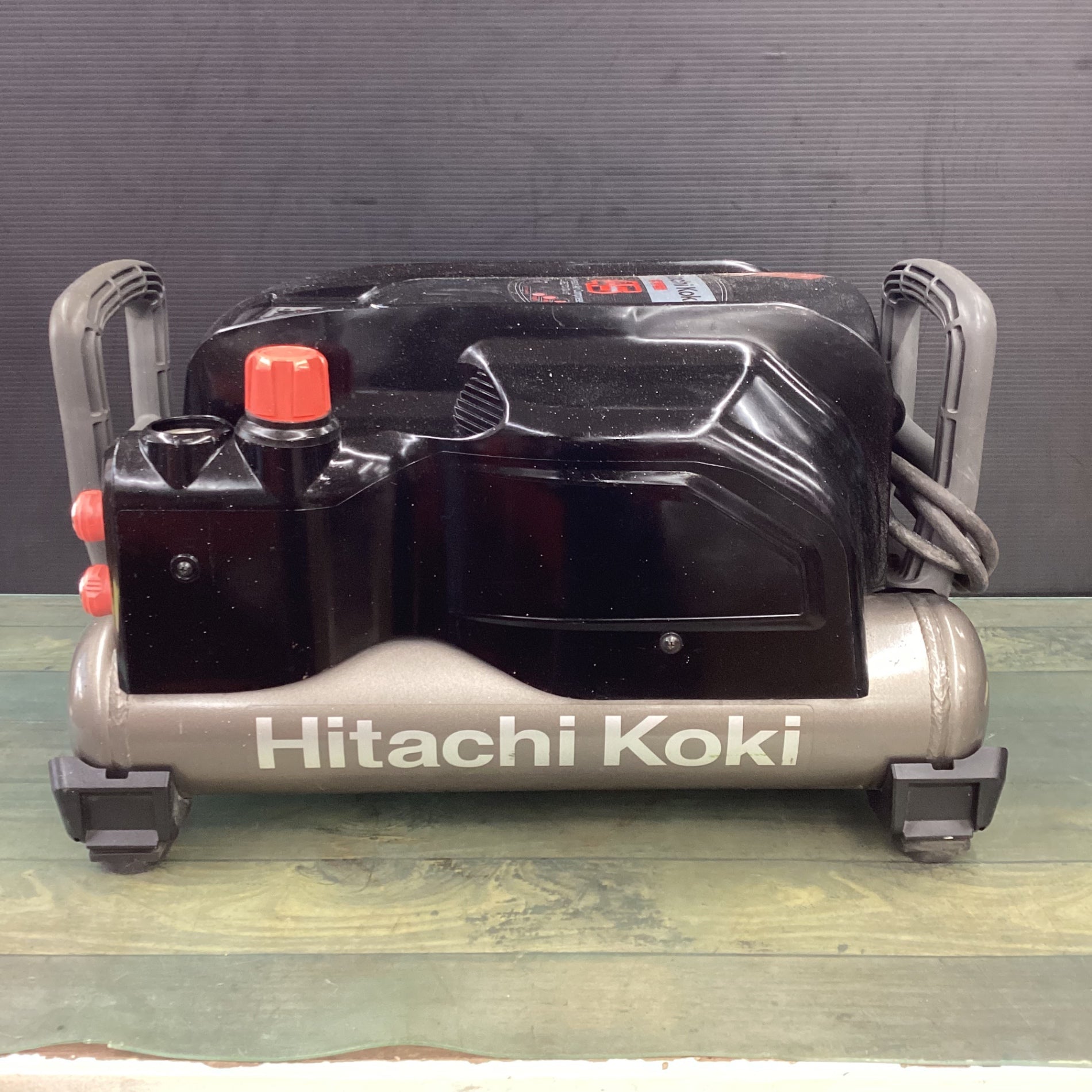 ハイコーキ(HIKOKI ※旧:日立工機) 常圧/高圧エアコンプレッサー 