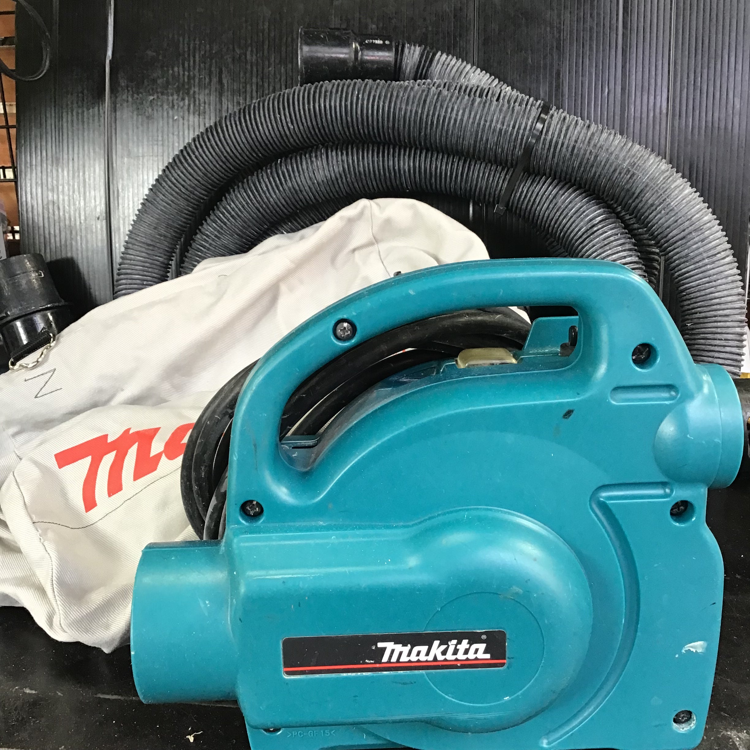 ☆マキタ(makita) 集じん機 乾式 450(P)【草加店】 | アクトツール