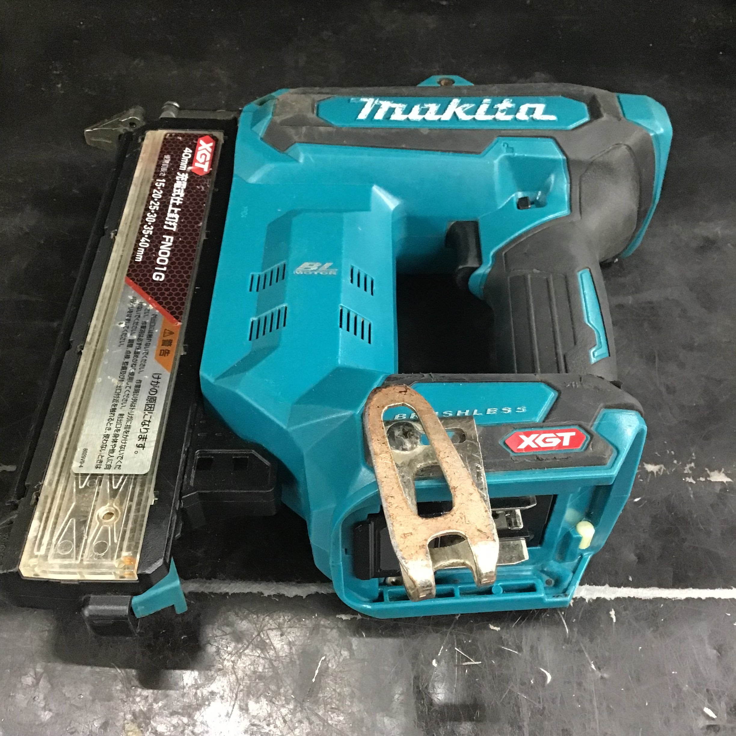 ☆マキタ(makita) コードレスフィニッシュネイラ FN001GZK【草加店