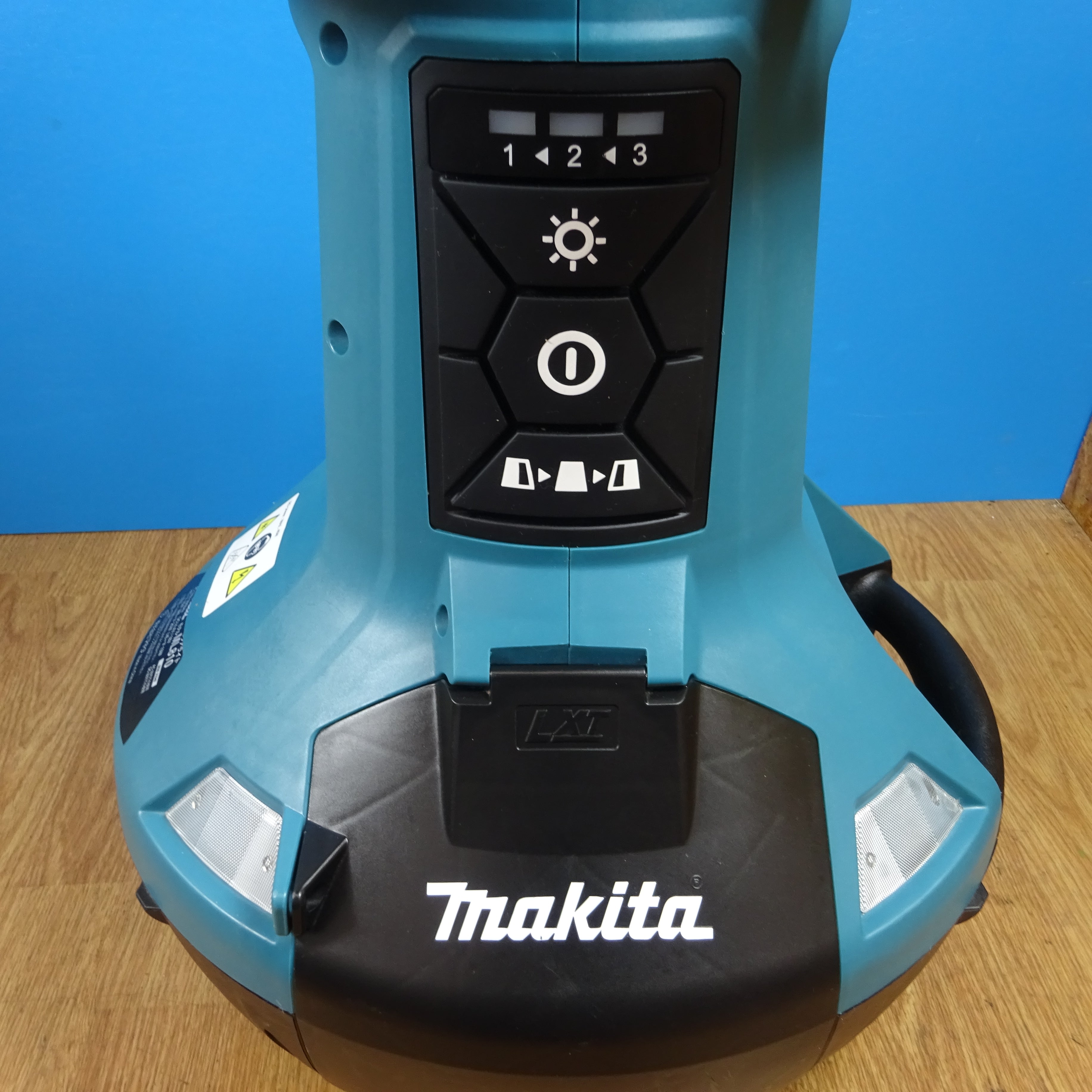 マキタ(makita) 充電式エリアライト 青 ML810 - 3