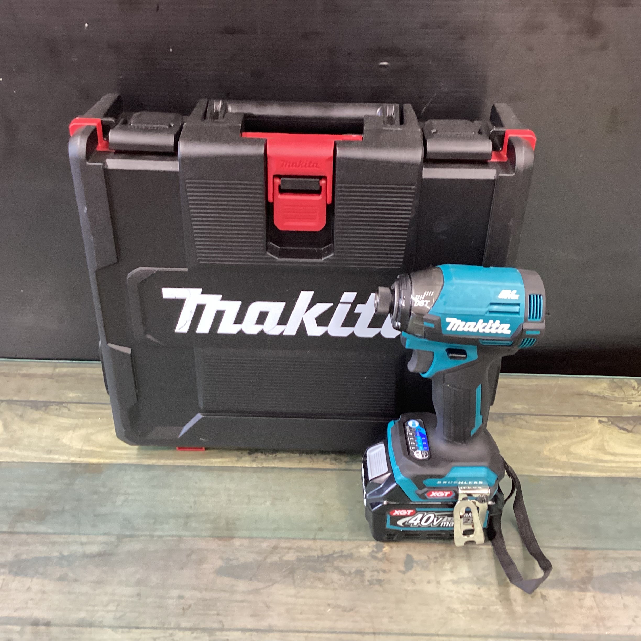 マキタ(makita) コードレスインパクトドライバー TD002GRDX 【東大和店 ...