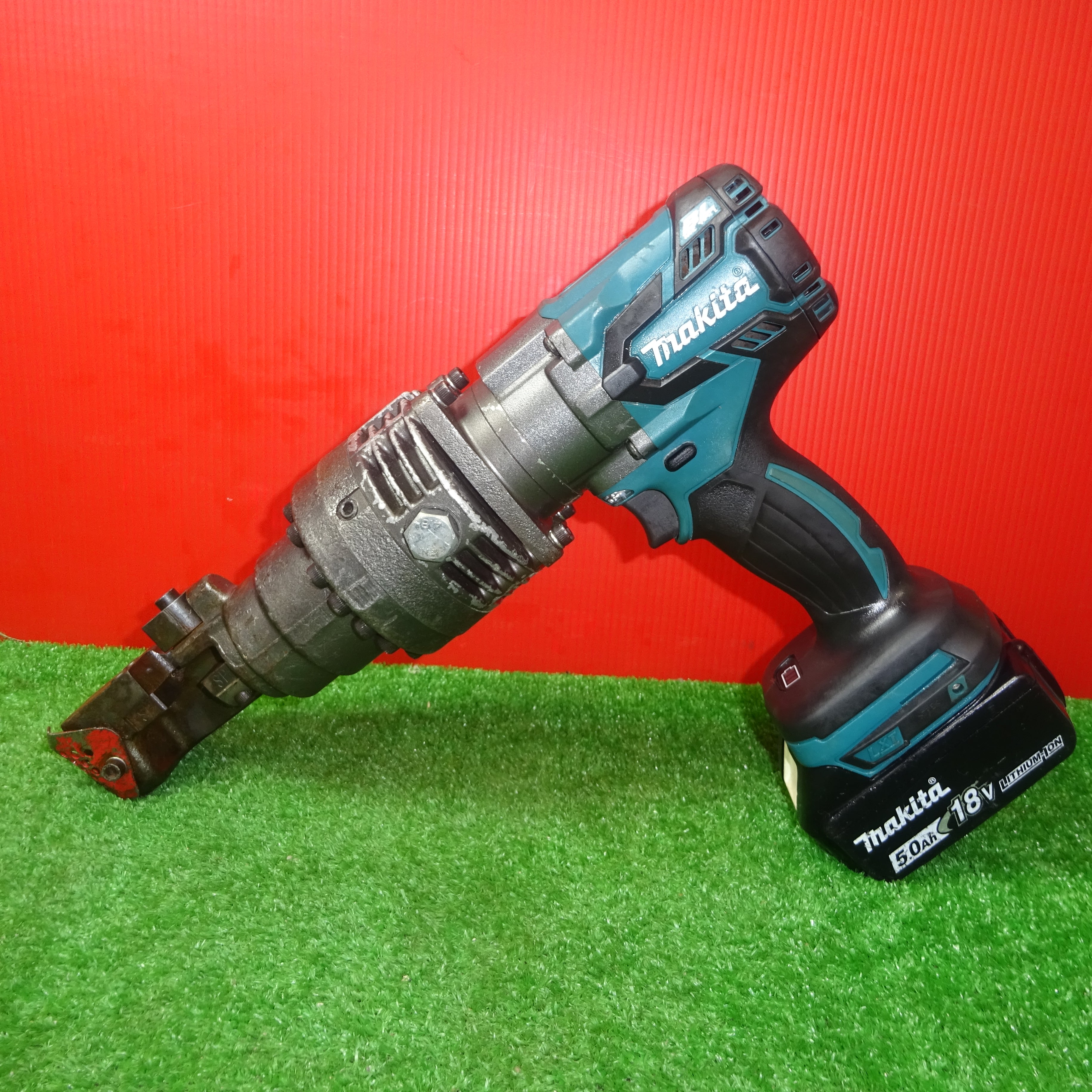 ☆マキタ(makita) コードレス鉄筋カッター SC163DZK 18V5.0Ah