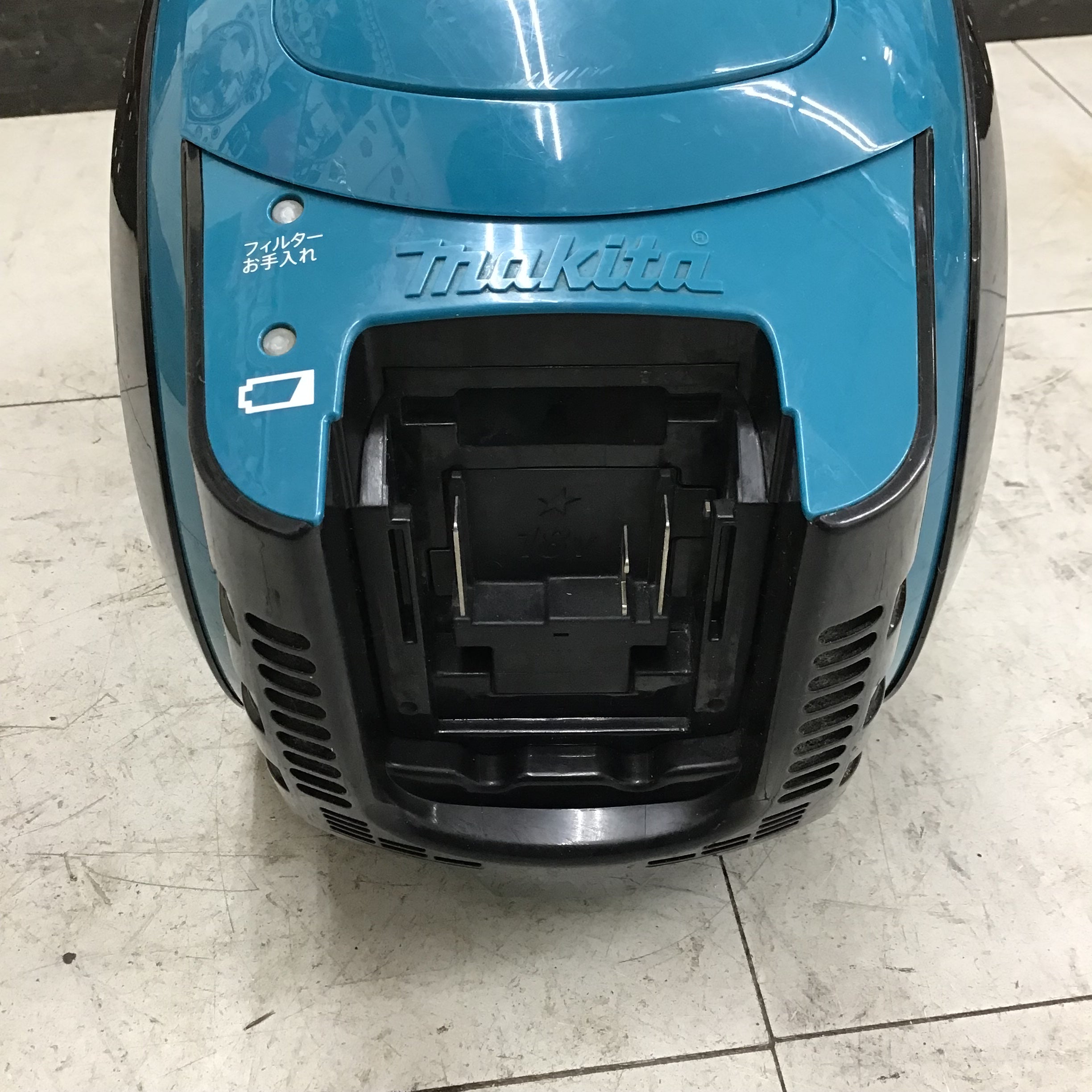 ☆マキタ(makita) コードレスサイクロン掃除機 CL500DZ 【鴻巣店