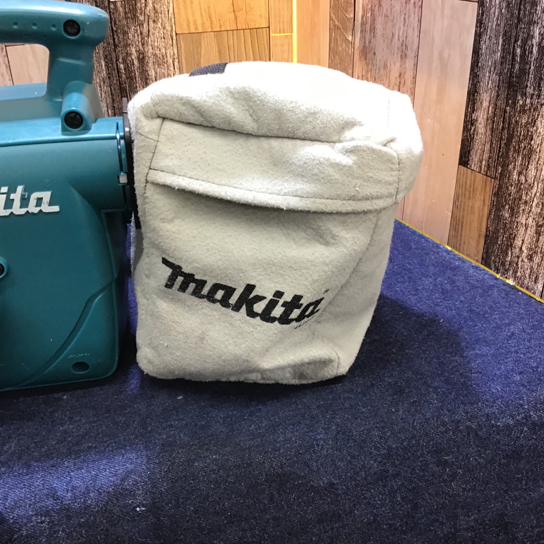 ☆マキタ(makita) コードレス集じん機 VC350DZ【八潮店】 – アクト 