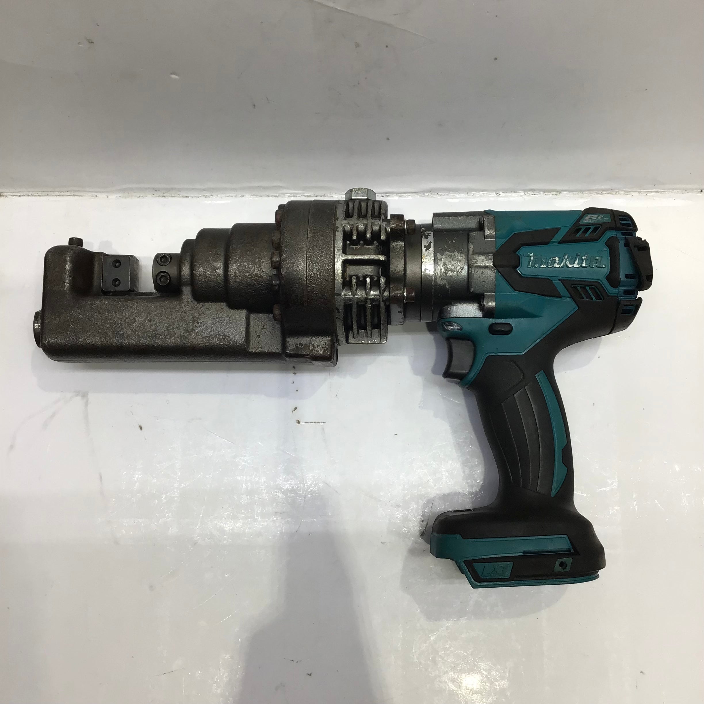 ☆マキタ(makita) コードレス鉄筋カッター SC163DZK【町田店