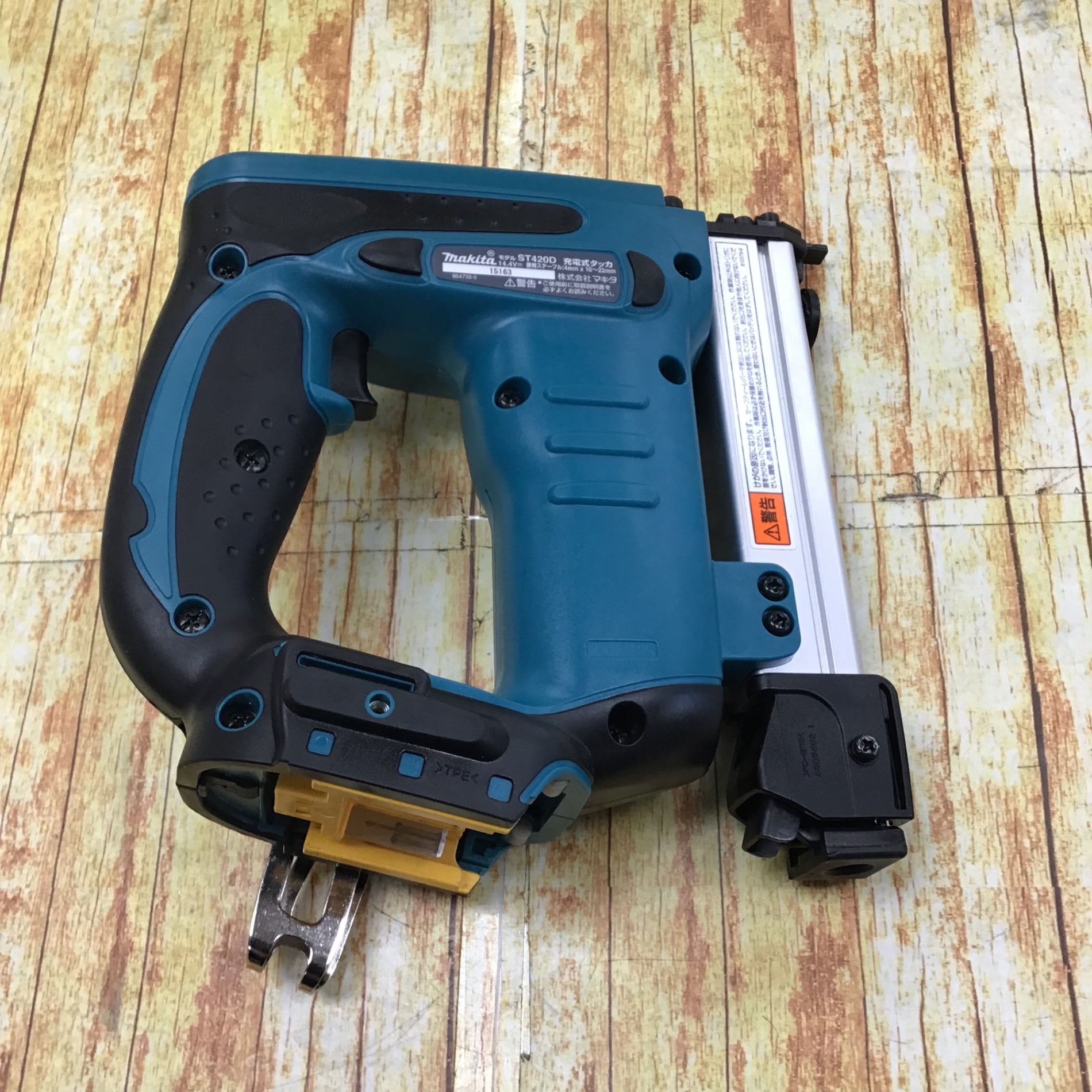 ☆マキタ(makita) コードレスタッカ ST420DZK【川崎店】 – アクト