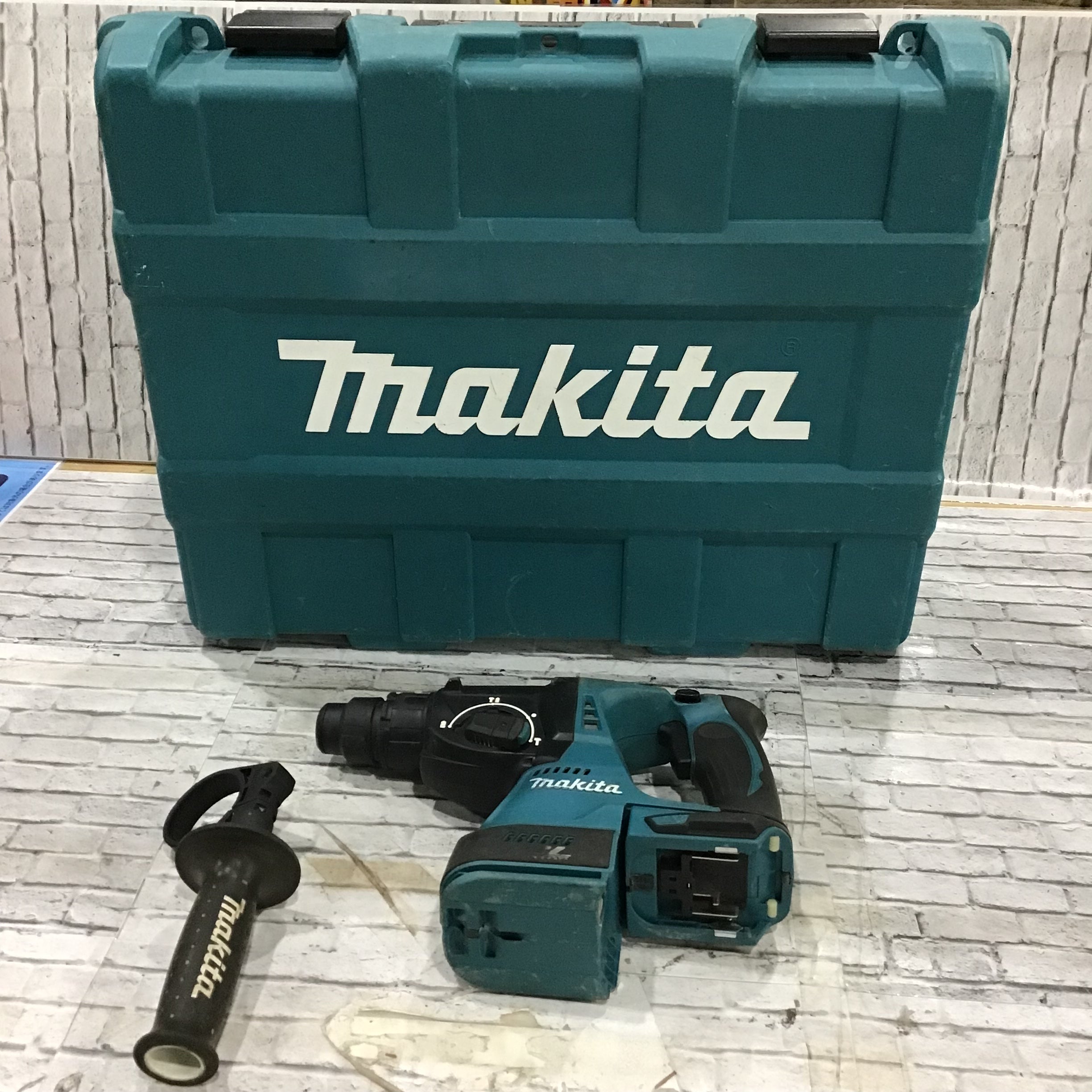 ☆マキタ(makita) コードレスハンマドリル HR244DZK【川口店】