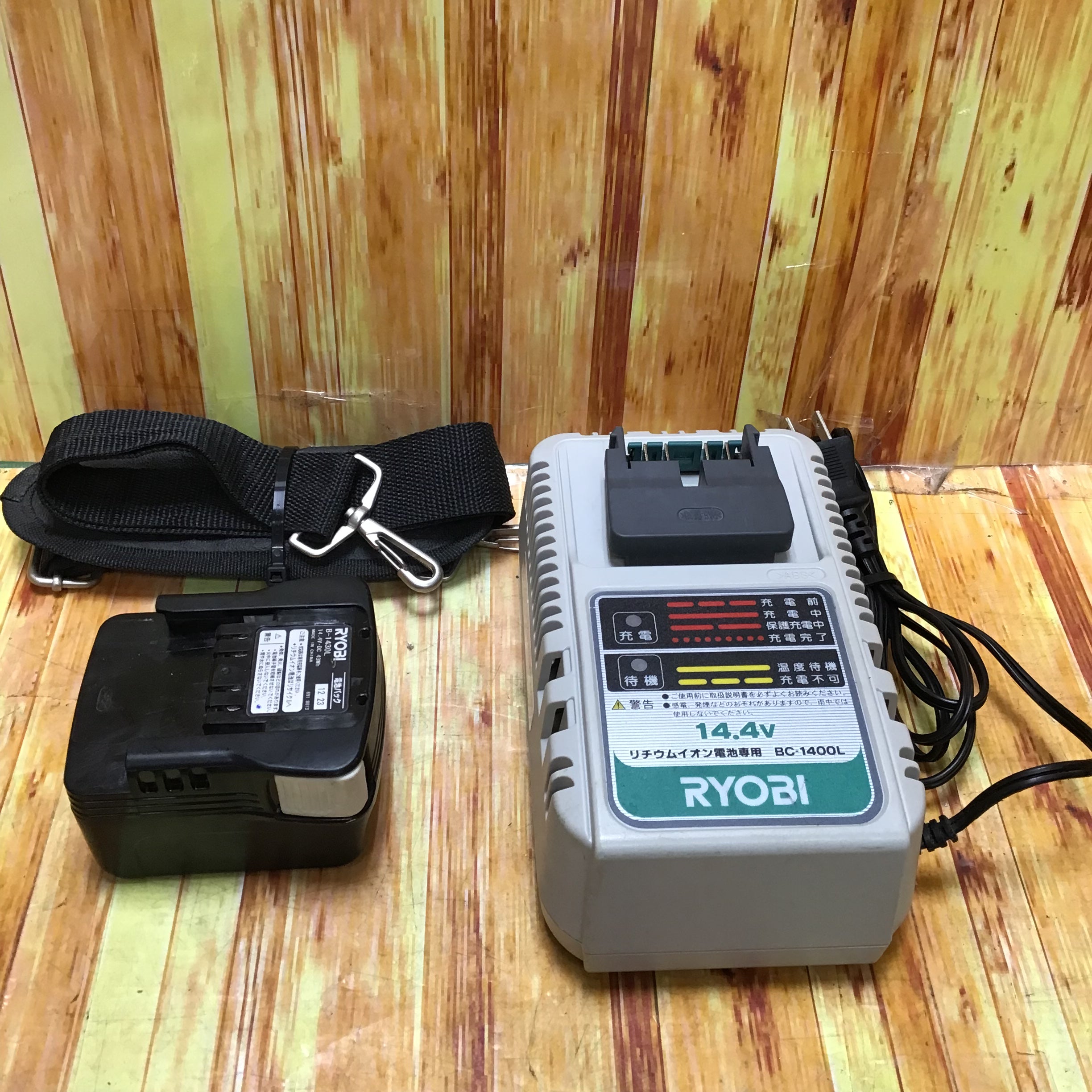 RYOBI/リョービ 充電式防じんスチールカッタ BSC-520 バッテリー・充電