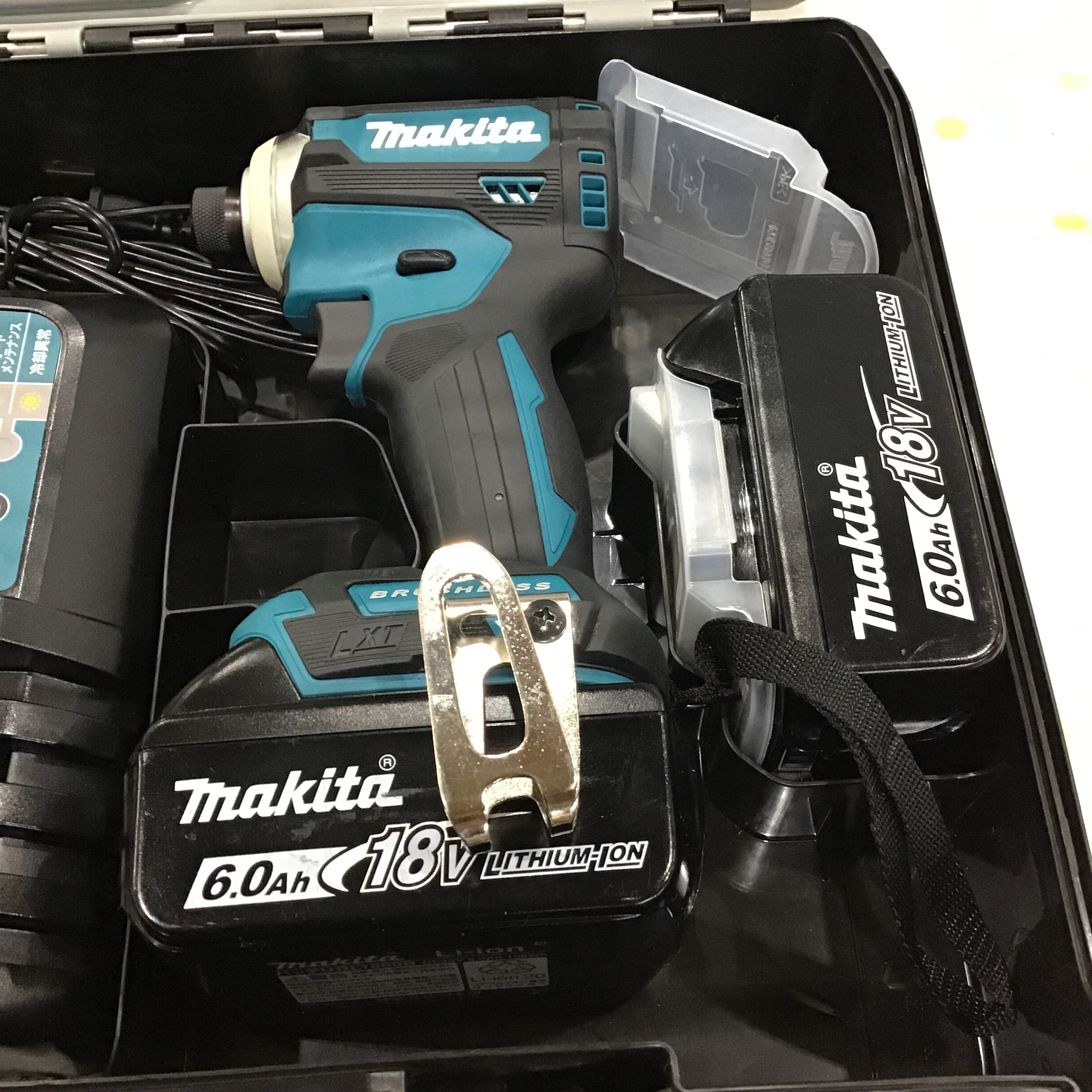 ☆マキタ(makita) コードレスインパクトドライバー TD171DRGX【川口店