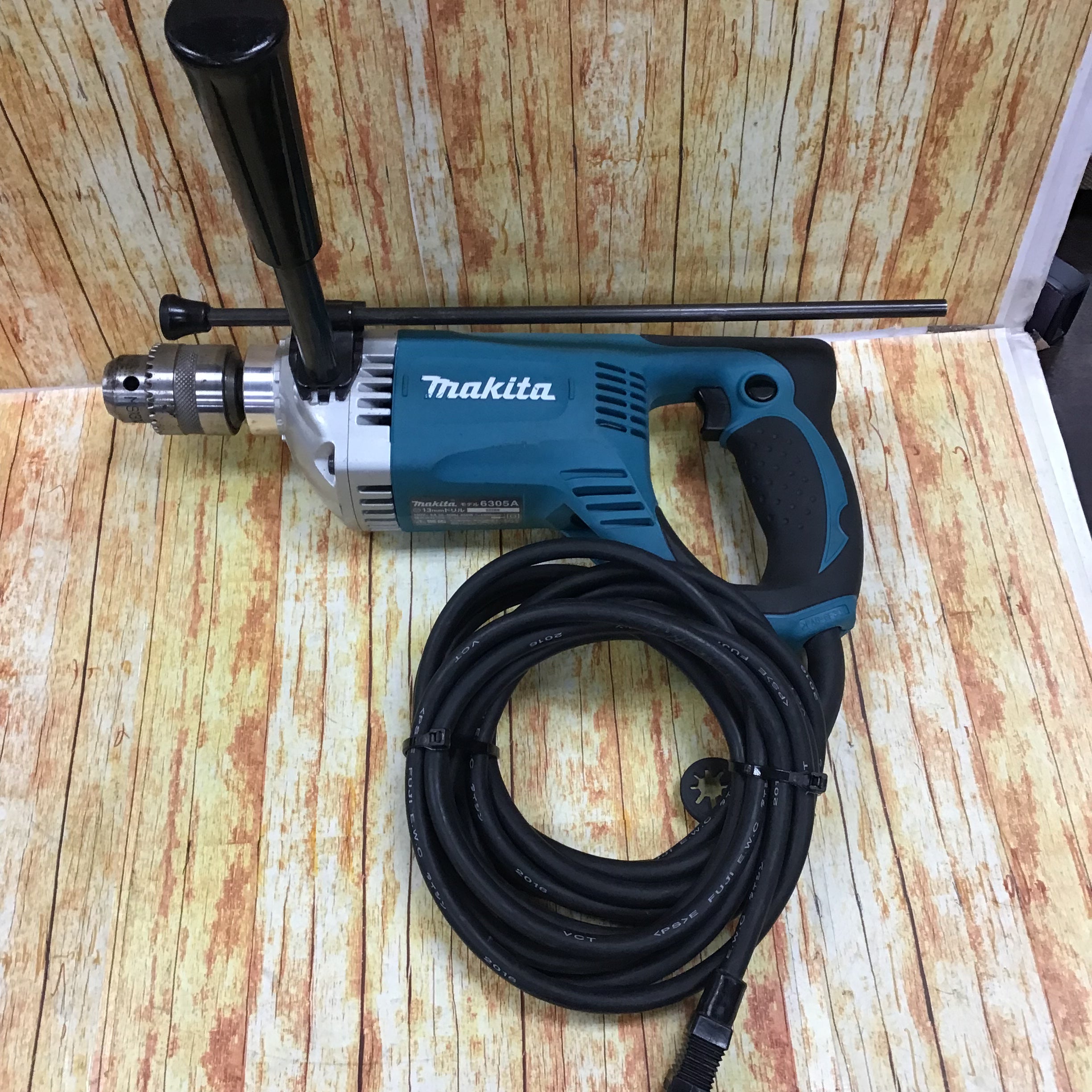 マキタ(Makita) 電気ボーラー 鉄工 13mm 6305AW - 道具、工具