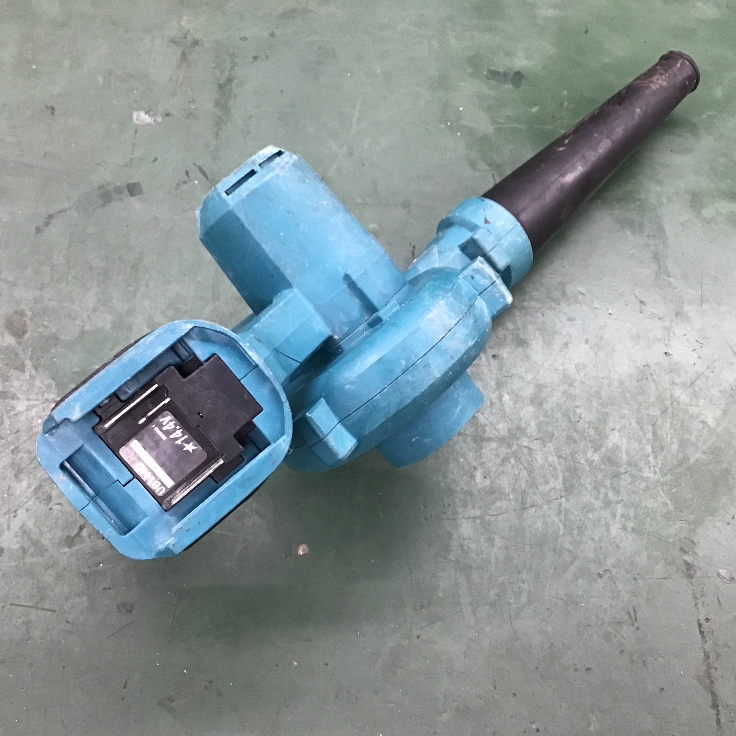 ☆マキタ(Makita) 充電式ブロワ UB144DZ【戸田店】 | アクトツール