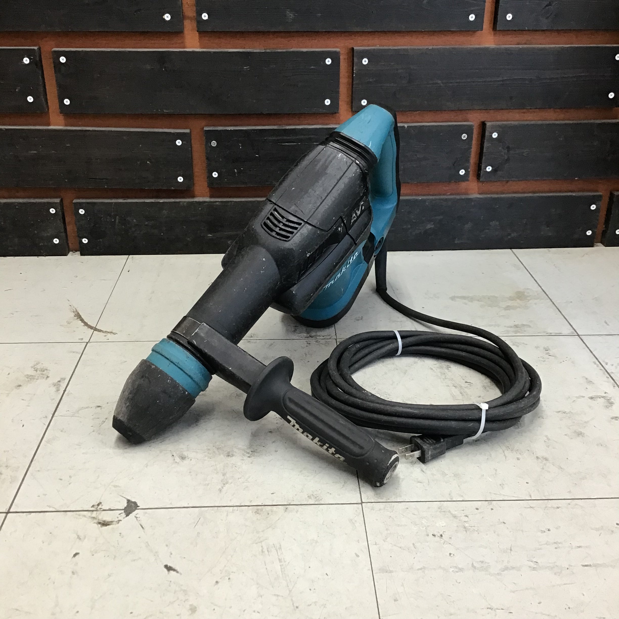 ☆マキタ(makita) 電動ハンマ HM0871C 【鴻巣店】 | アクトツール