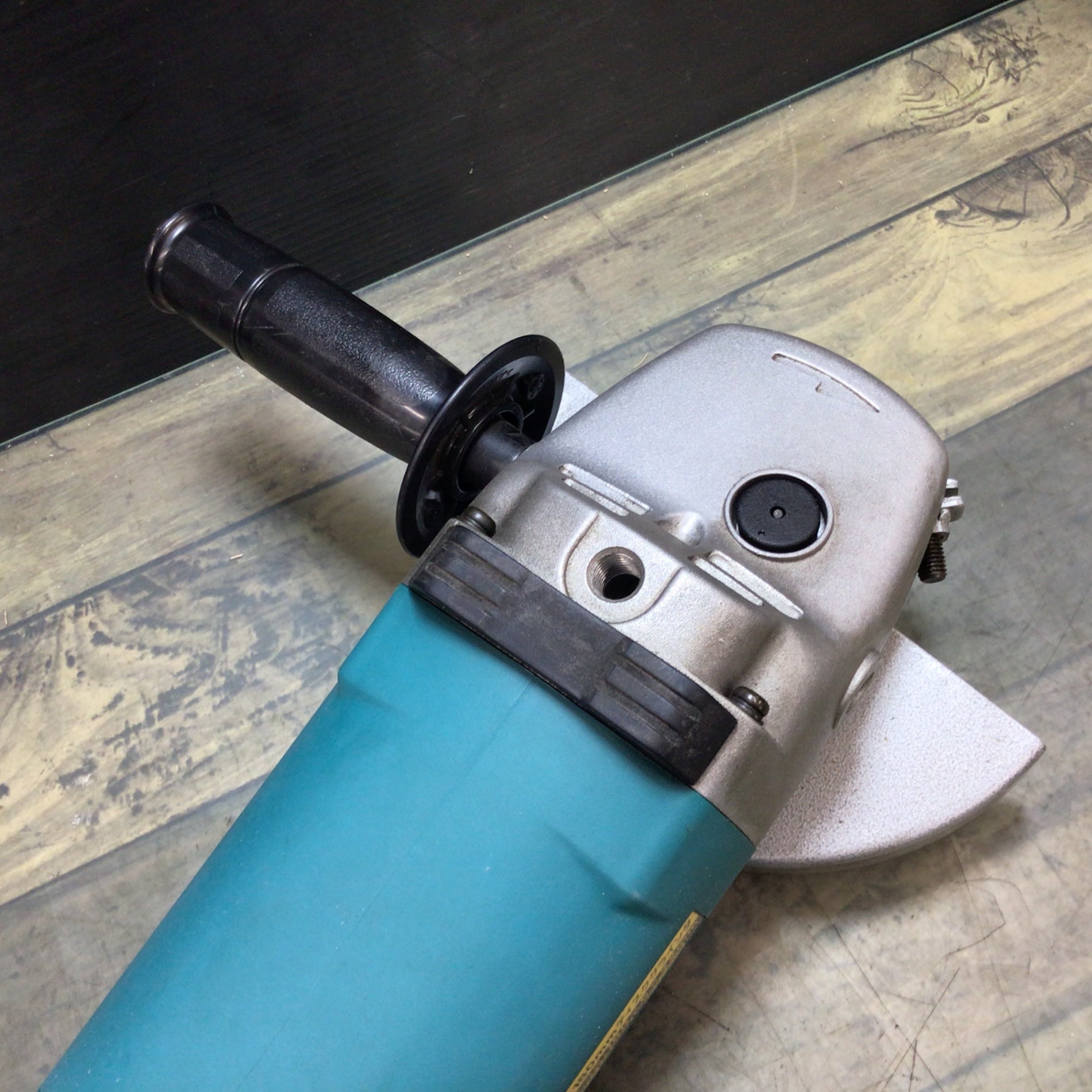 TeeN17様 マキタ makita 180mm グラインダー サンダー - 工具