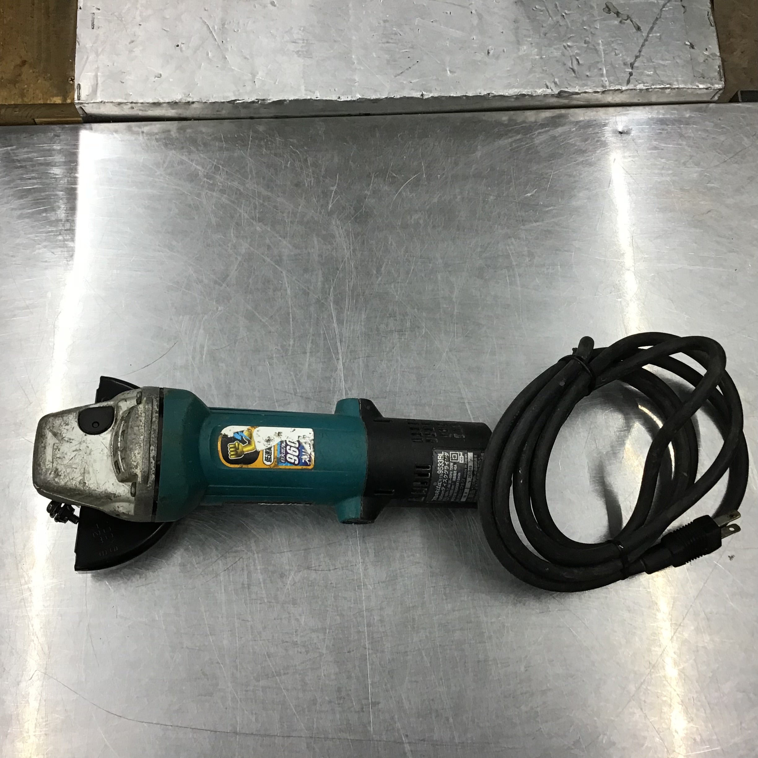 ☆マキタ(makita) 100mmディスクグラインダ 9533BL【所沢店】 – アクト