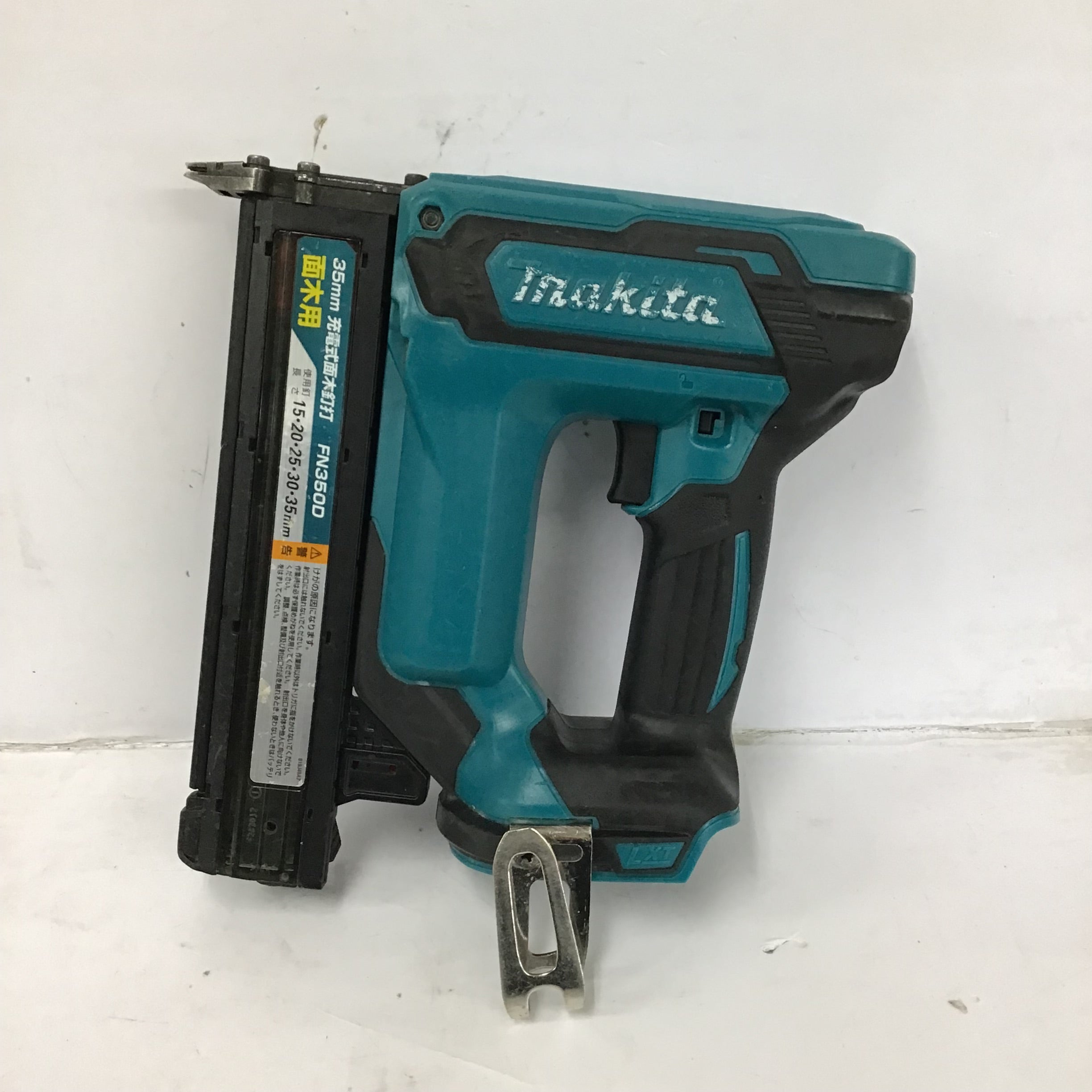 ☆マキタ(makita) コードレスフィニッシュネイラ FN350DZK【町田店