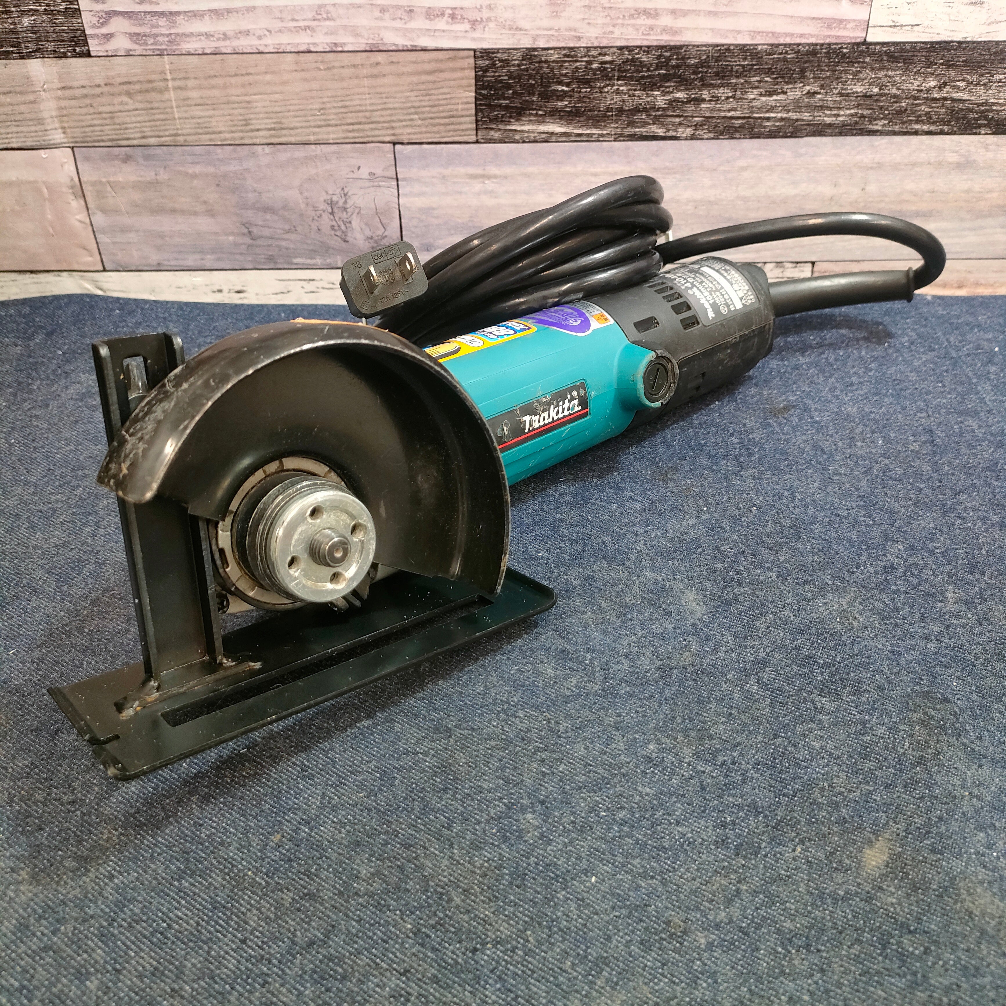 ○マキタ(makita) 105mmカッタ 4104BA【八潮店】 | アクトツール