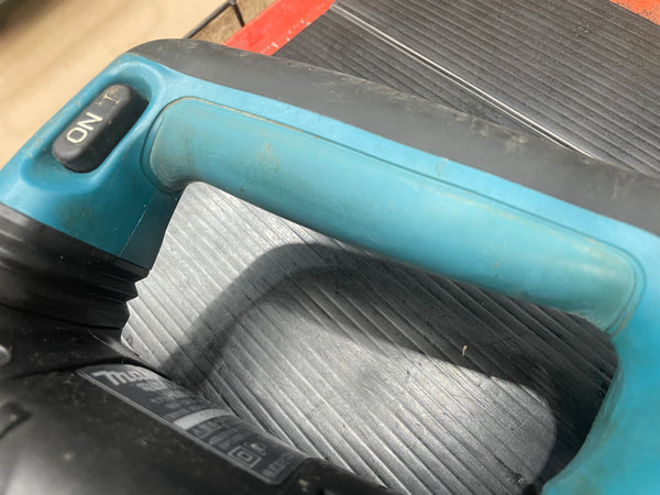 ★マキタ(makita) 電動ハンマ HM0871C【草加店】