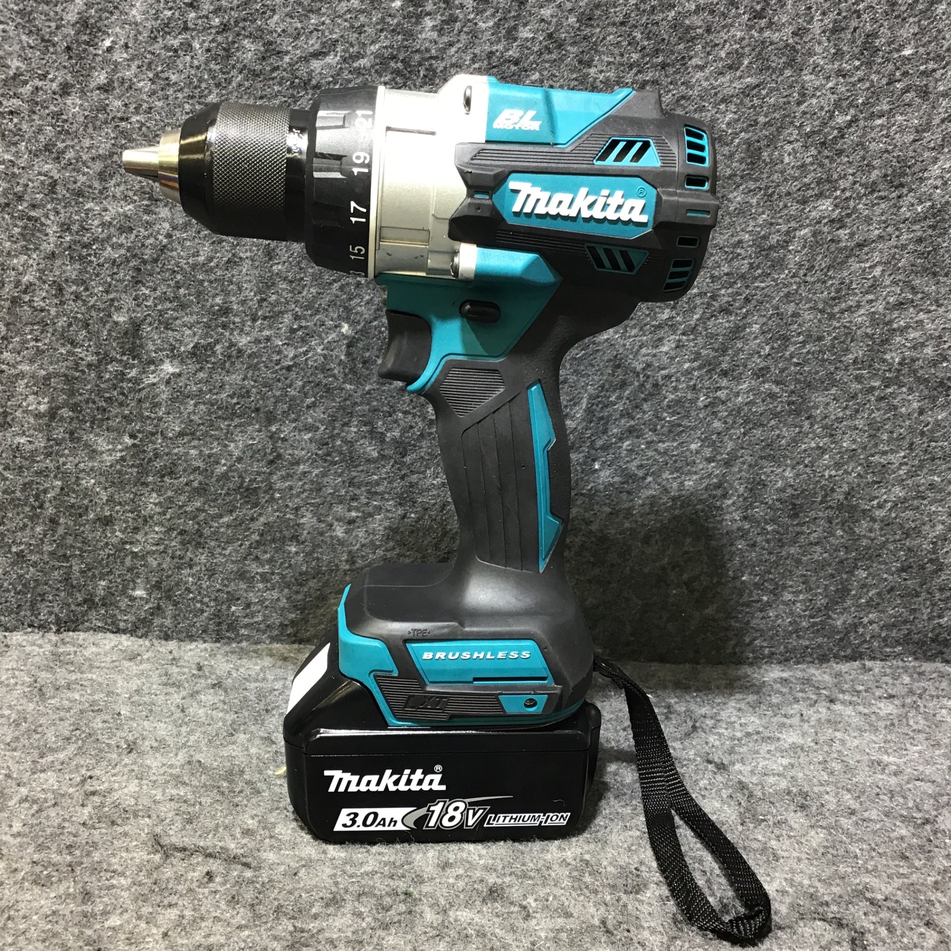 DF486dz Makita 電動ドリルドライバー DF486dz Makita 電動ドリルドライバー
